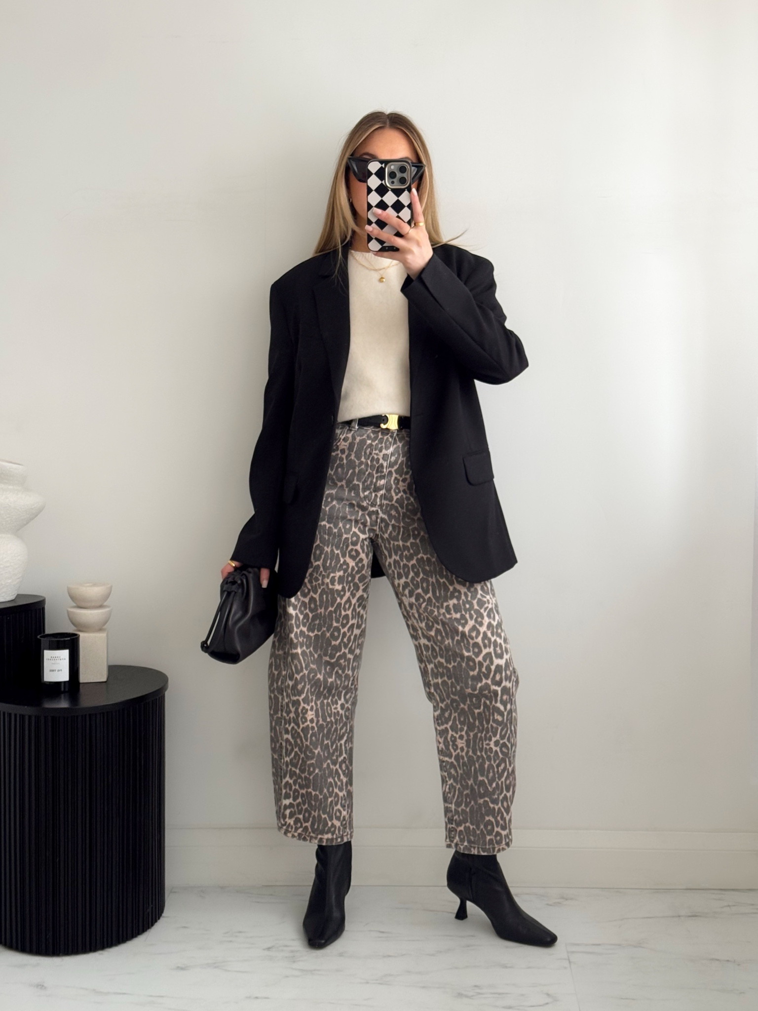 Stac15 for 15% off my jeans and jumper 

#LTKsale #LTKFashionMonth #LTKdatenight