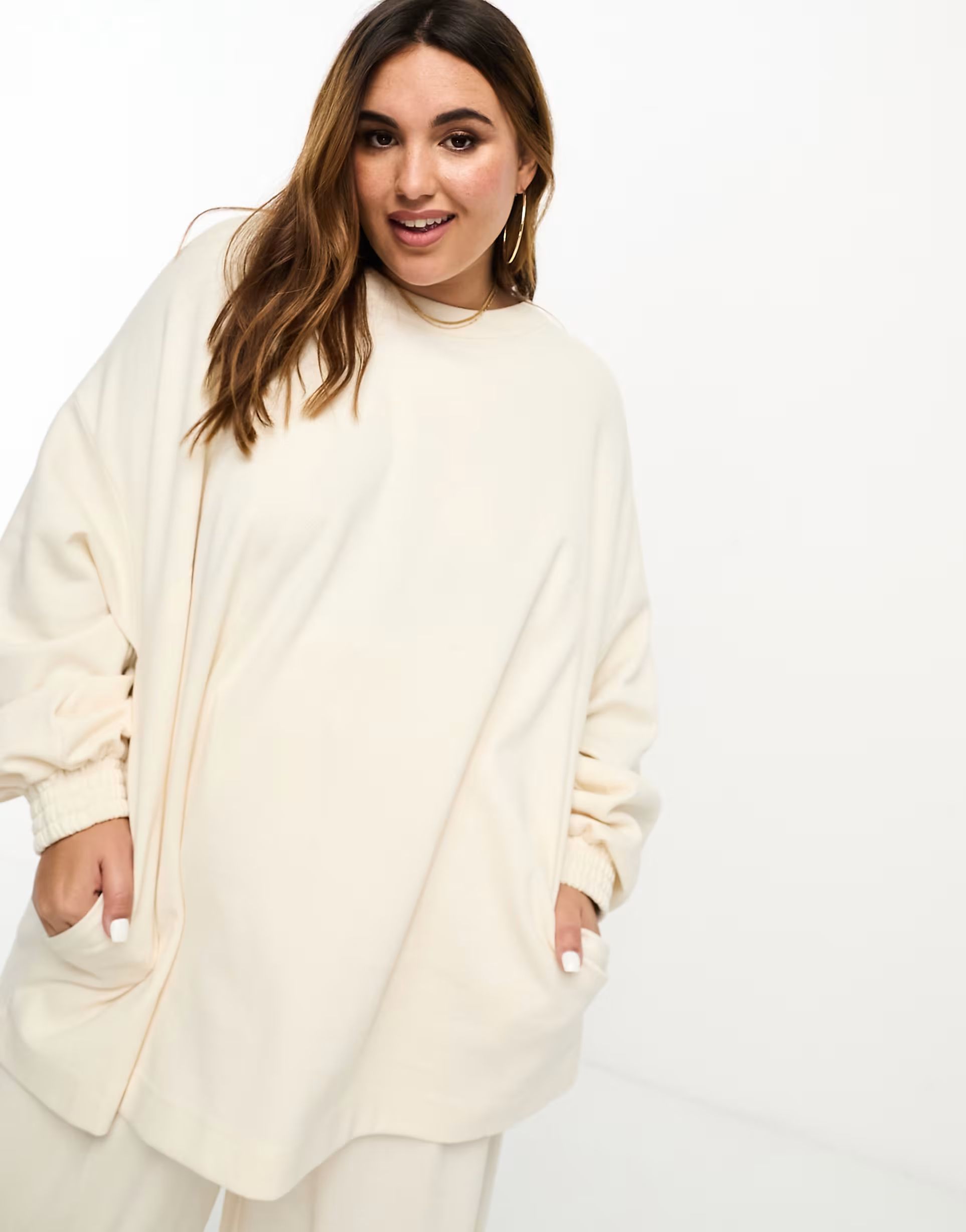 ASOS EDITION Curve premium longline top in textured jersey in cream | ASOS (Global)