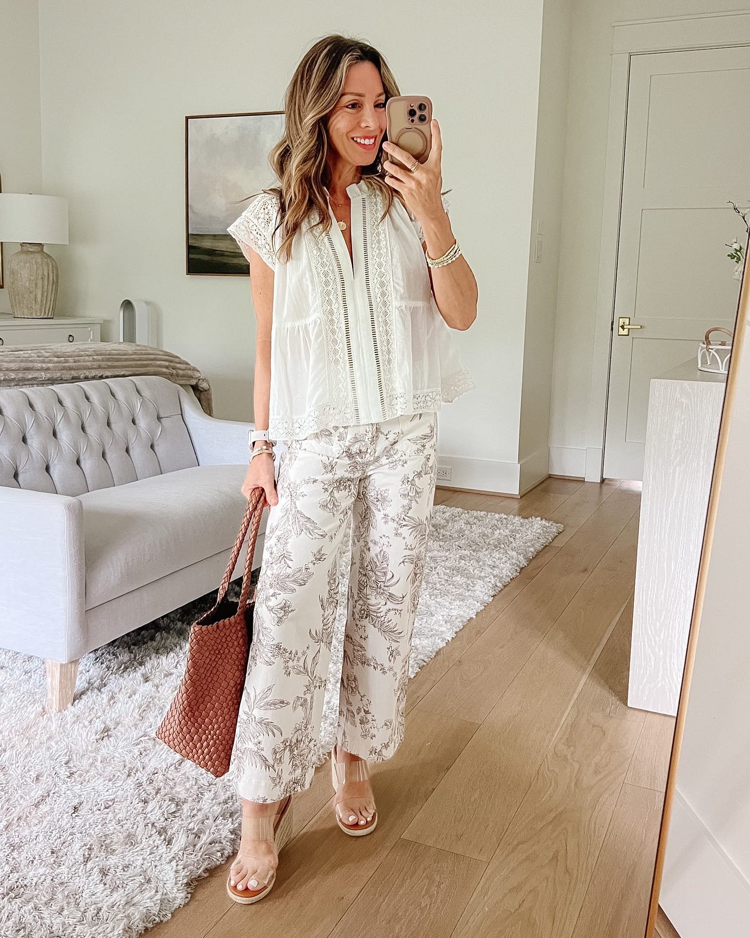 Mix and matching Anthropologie and Loft styles 🤍

Top fit: I’m wearing an XS

Pants Fit: I’m wearing a 25P

#LTKPetite #LTKmomlife #LTKgrwm