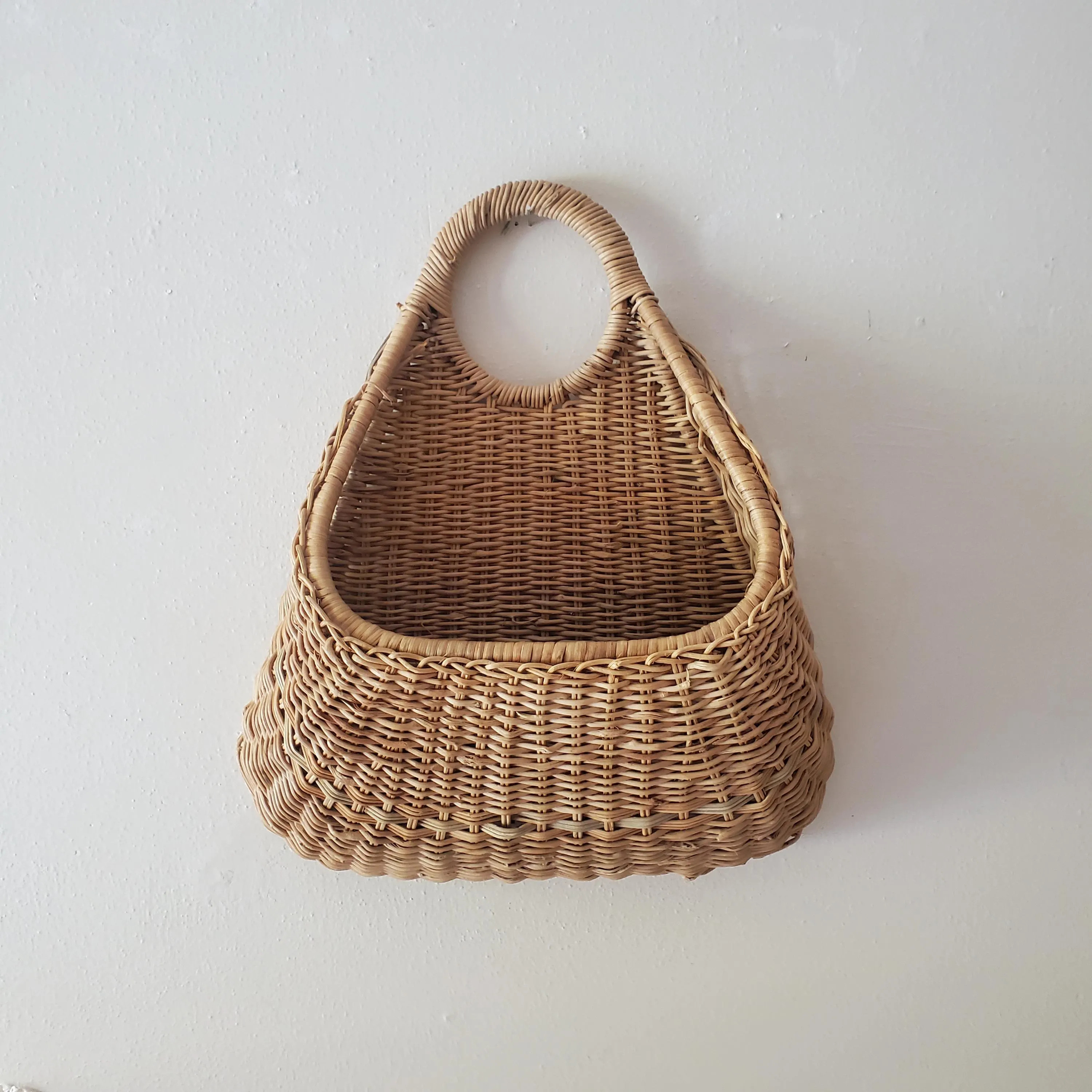 wall basket, hanging wicker pocket vase, wall wicker flower vase, extra large 14" x 12" vintage w... | Etsy (US)