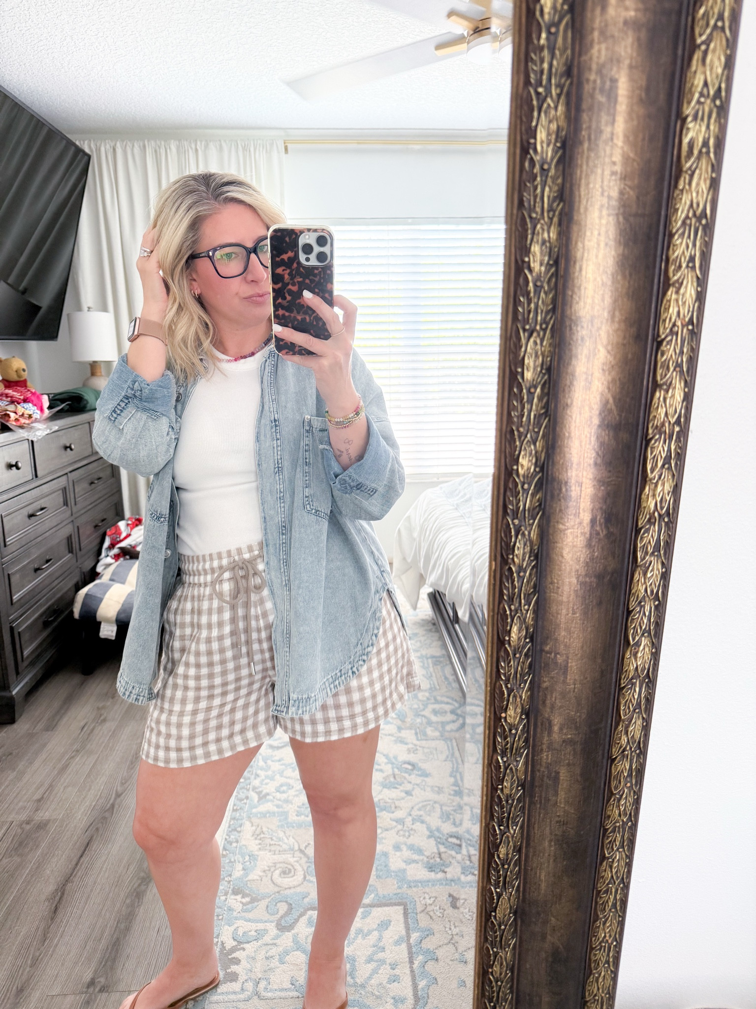 This outfit is one of my favorites. These shorts are so soft and comfortable. I add this denim jacket to many of my outfits. 

#loft #vicicollection #Summeroutfit  

 #LTKgrwm #LTKootd #LTKOver40