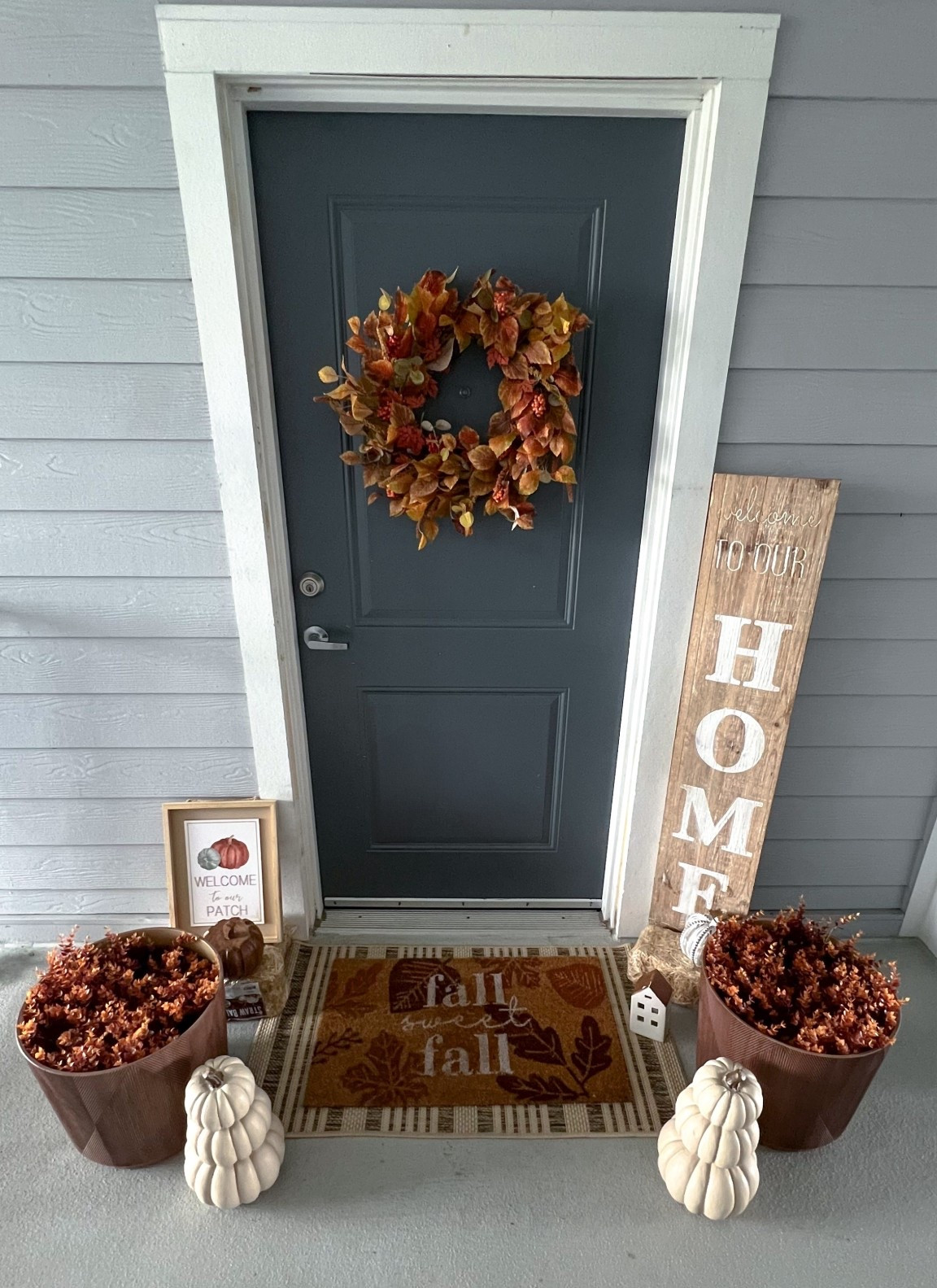 Front door Fall Decor!

Fall sweet fall mat is from Kirkland’s home from 2 years ago. Pumpkin stack is from Michael’s that I painted.

#LTKFindsUnder100 #LTKHome #LTKSeasonal