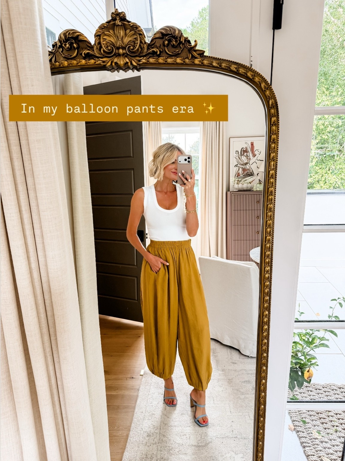 This is your sign to try out the balloon pant trend! So many ways to style & this color is perfect for fall! Wearing S in the tank & XS in the pants. 

Loverly Grey, Zara, balloon pants outfit

#LTKootd #LTKSeasonal