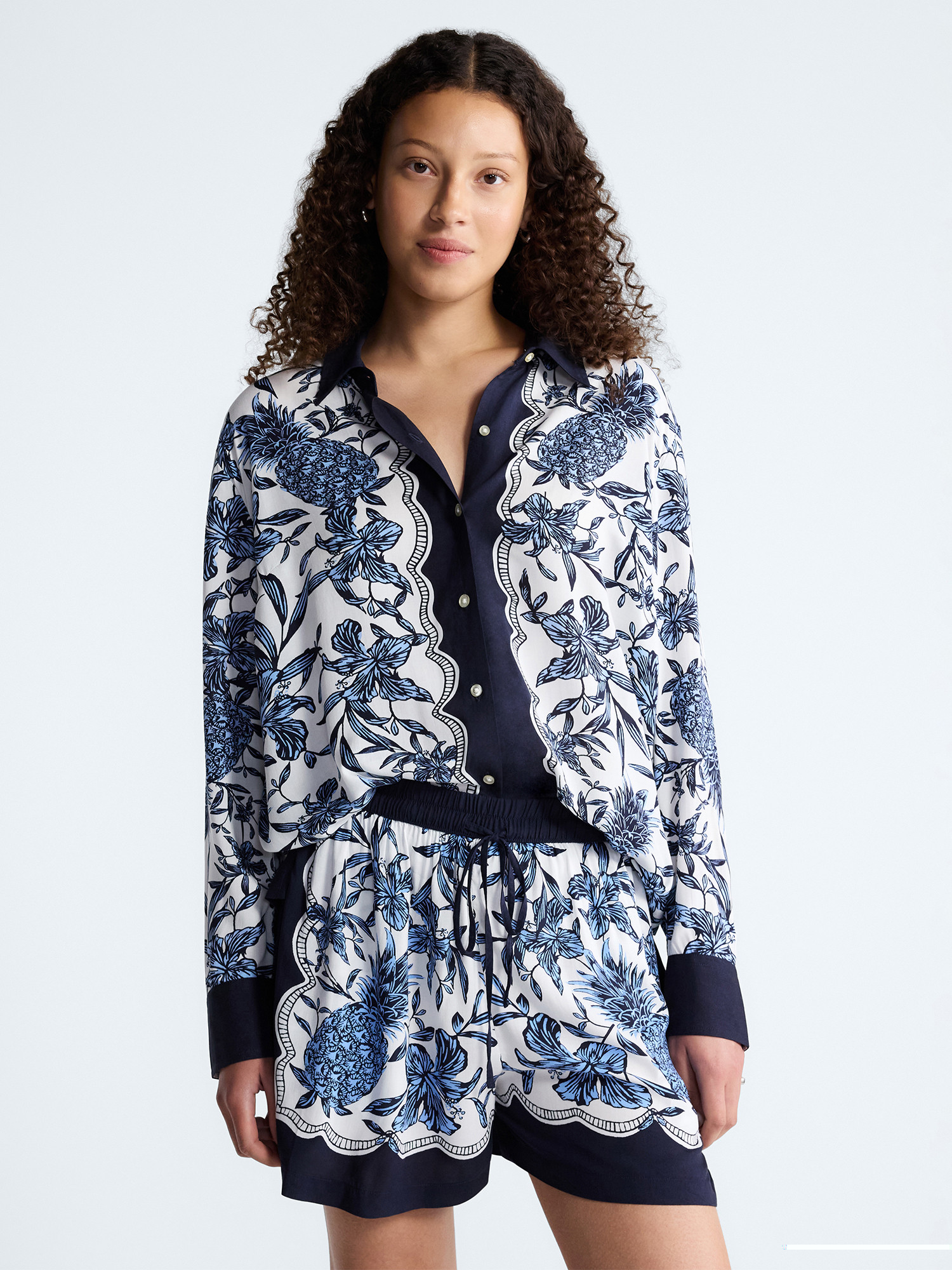 Free Assembly Women's and Women’s Plus Pineapple Print Shirt with Long Sleeves, Sizes XS-4X | Walmart (US)