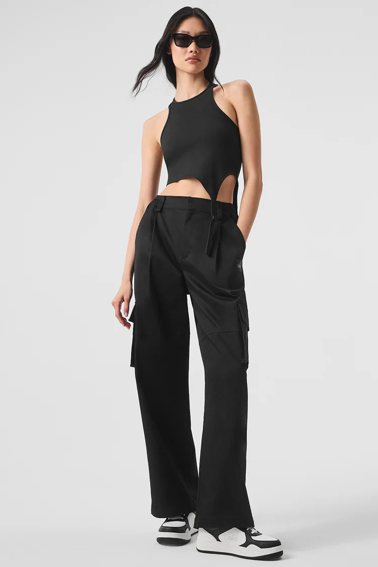 Core: BlackShop All | Alo Yoga (US)