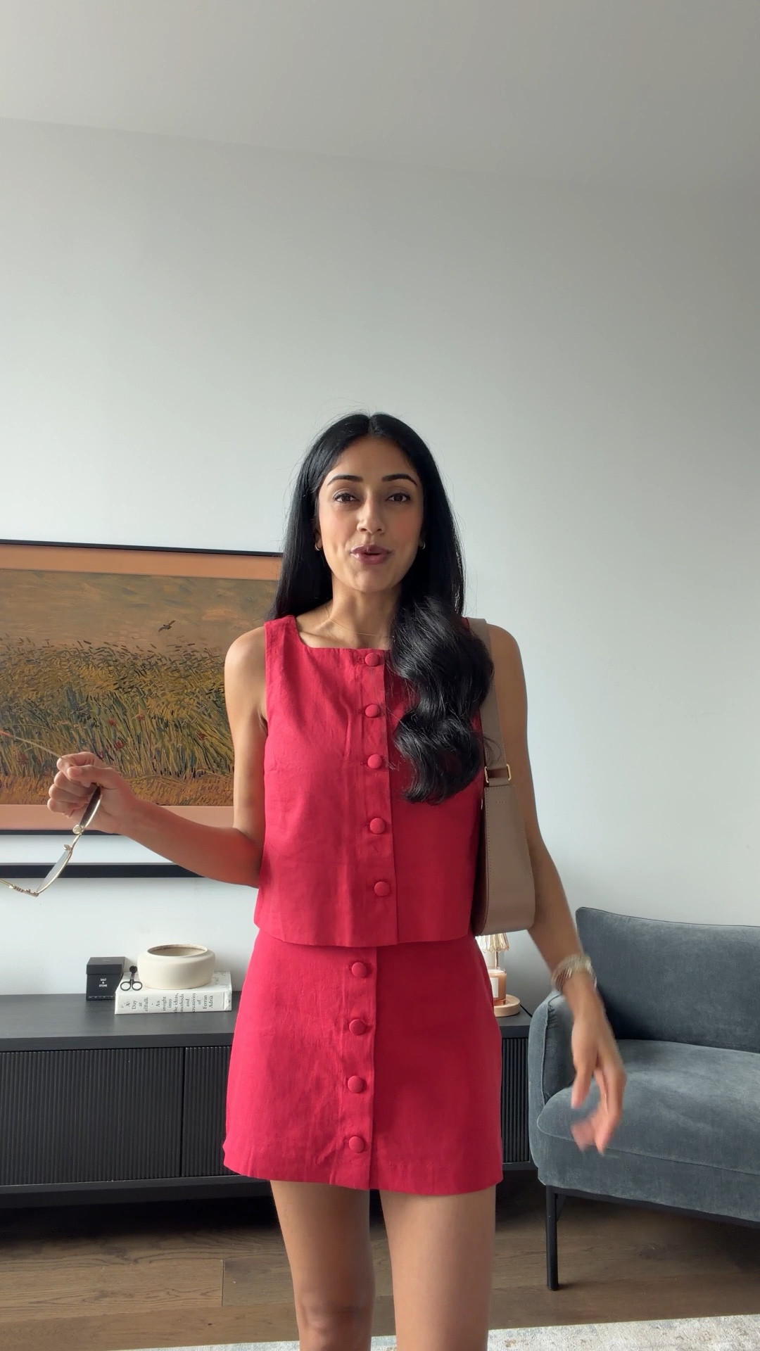 Proof that “mom-friendly” outfits don’t have to be boring! The top has functional buttons making it perfect for breastfeeding and the bottom is a skort! Wearing a size xs in the top and bottom the skort runs a bit big. I am 5’4 for reference 