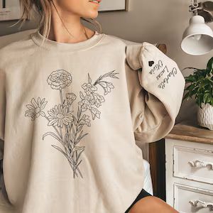 Custom Birth Month Flower Bouquet Sweatshirt, Personalized Gift for Mom, Grandma Garden Gift, Mot... | Etsy (US)
