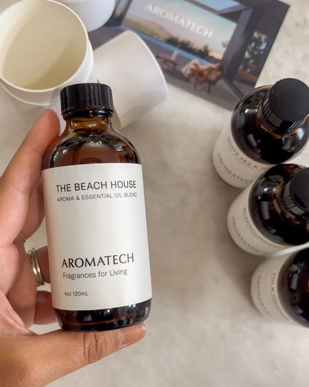 #gifted ☀️SUMMER SCENTS FROM AROMATECH☀️ we can’t get enough of The Beach House with jasmine and rose and coconut - giving you that summer down the shore vibe! Also can’t wait to try the white tea and thyme 👏🏻 