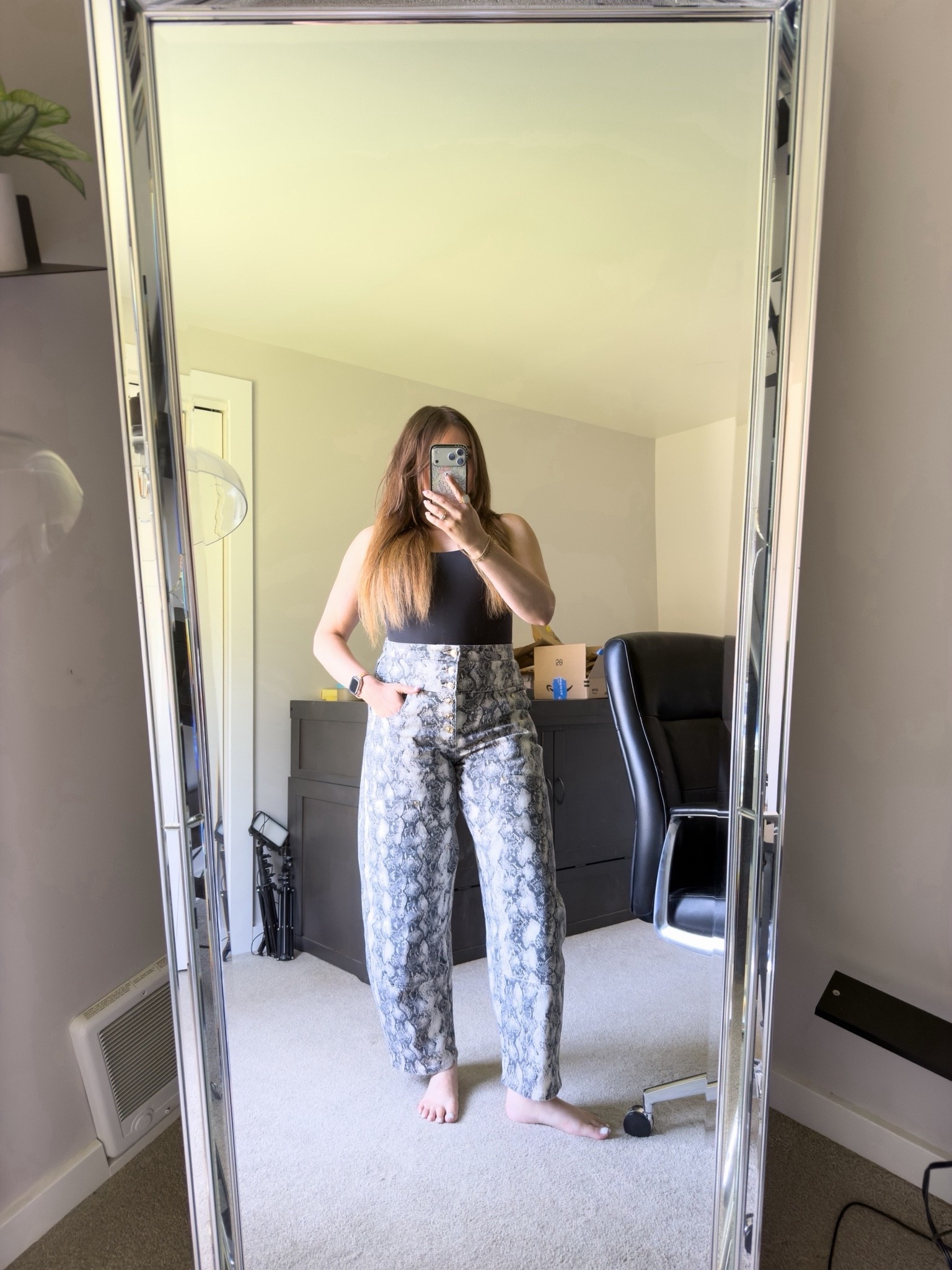 My snake print jeans are some of the best pieces I’ve worn in a hot minute. Can’t beat an elevated basic like this 🐍

#LTKootd #LTKMidsize #LTKWorkwear