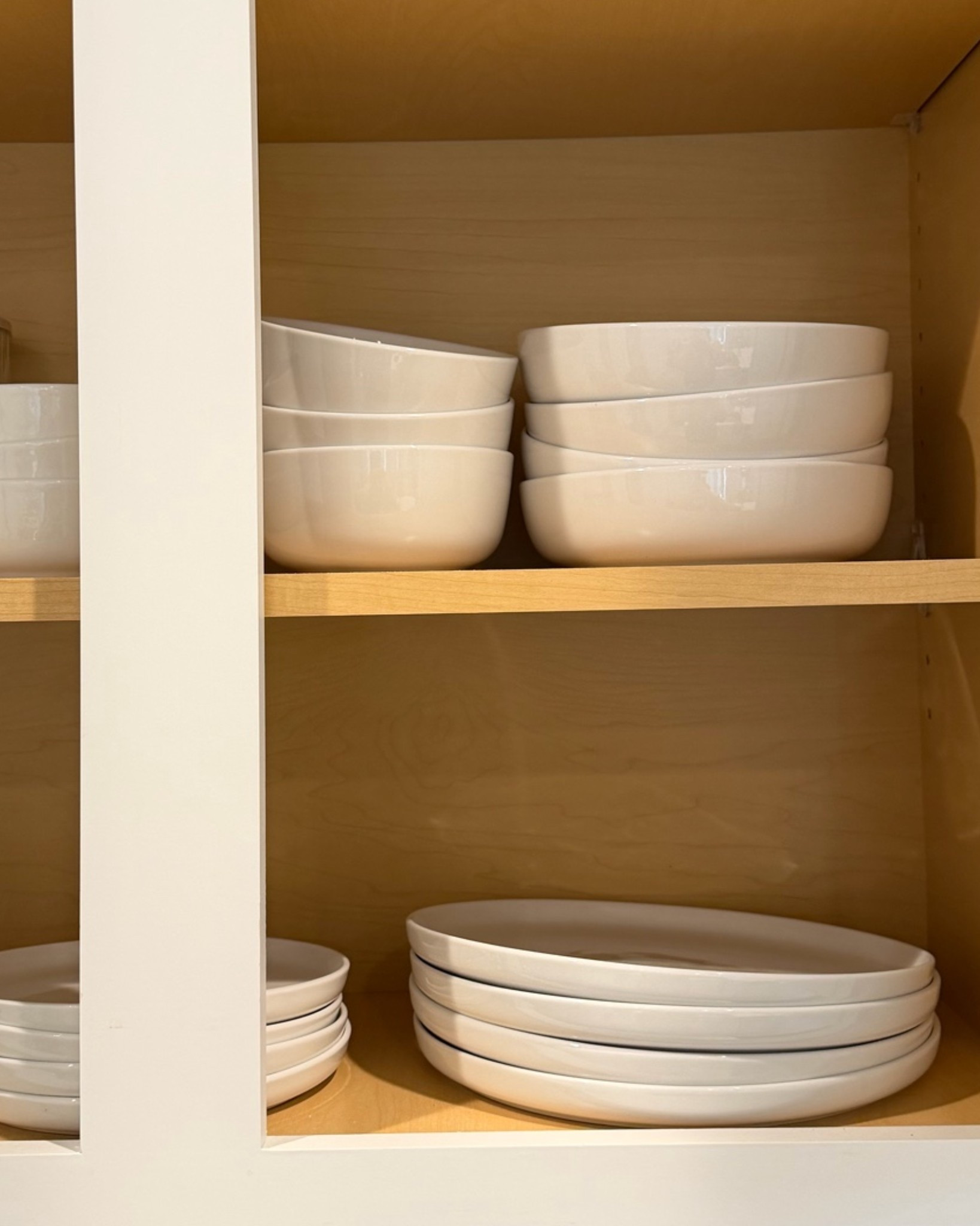 my kitchen plate set! ✨