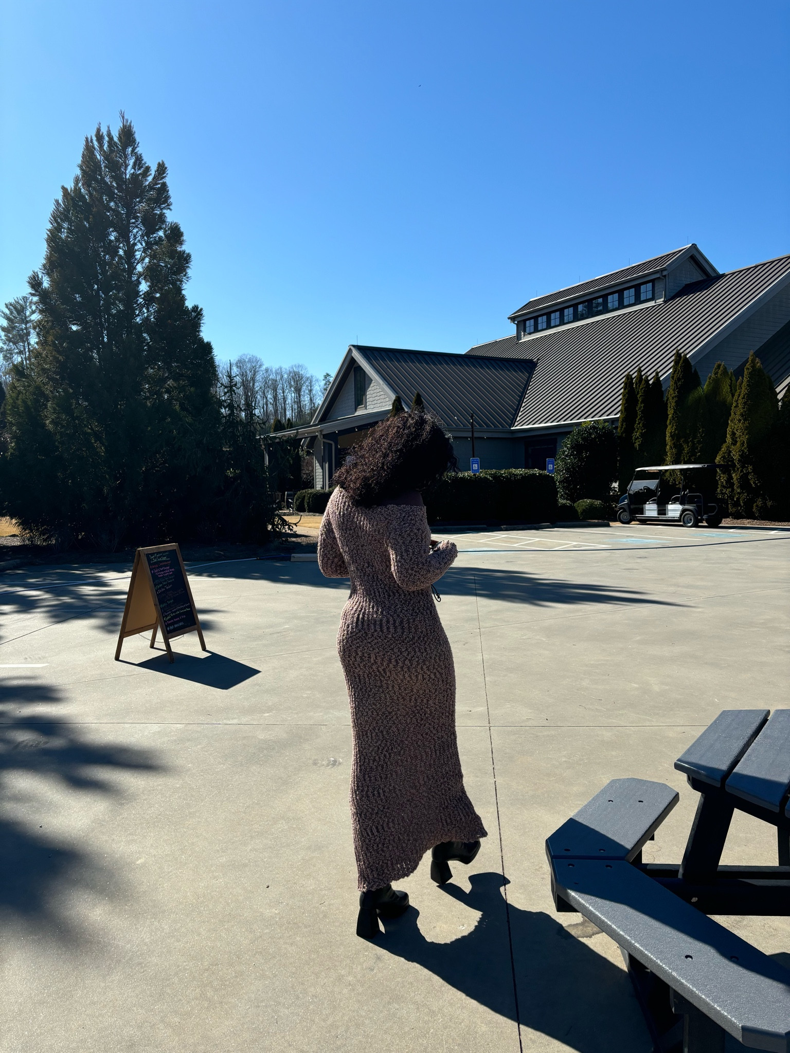 Sweater dress for the BODYYY

#LTKSeasonal #LTKStyleTip #LTKBeauty