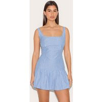 Blue Striped Sleeveless Straight Neck Shift Dress | PrettyLittleThing US