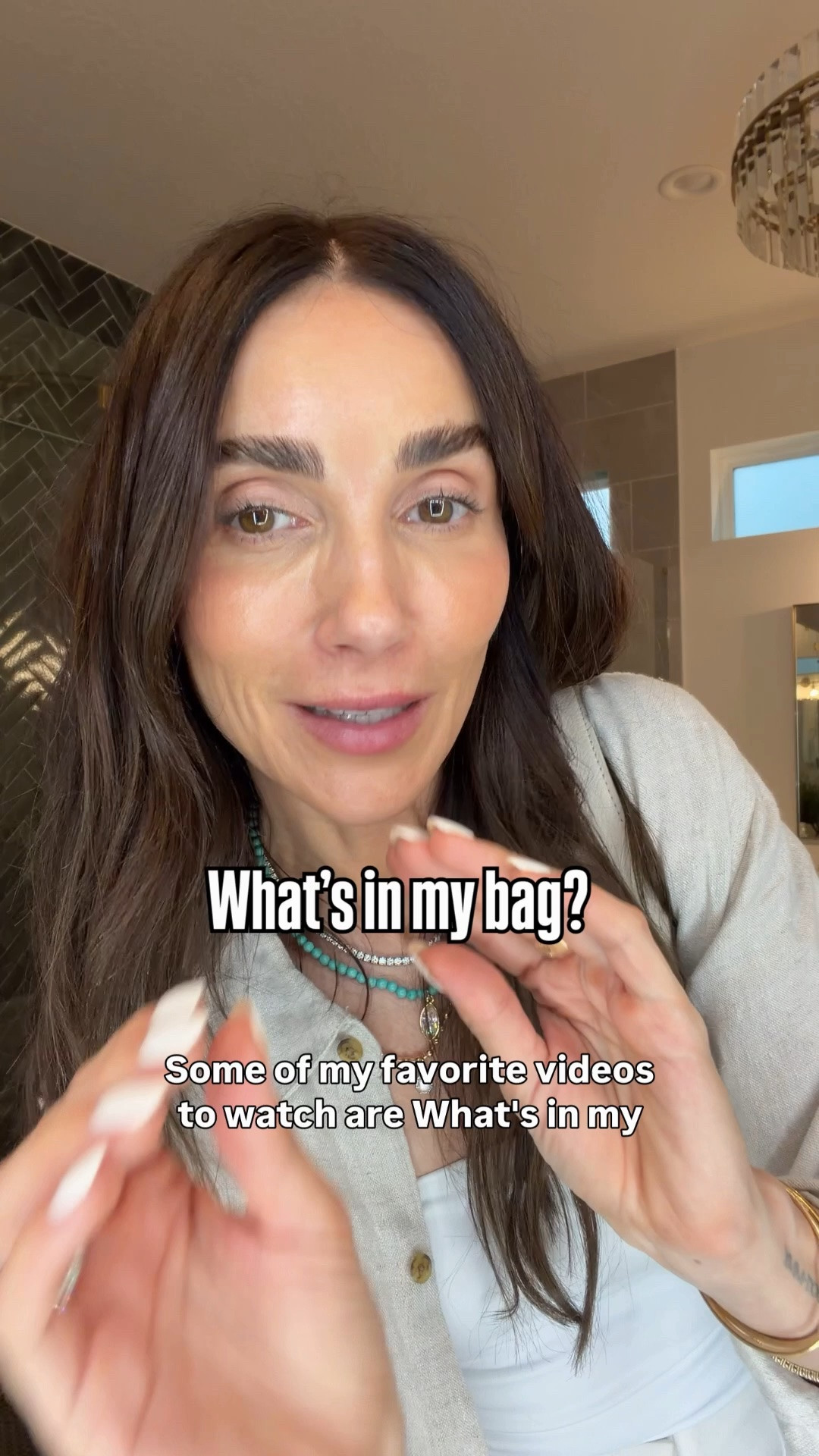 What’s in my bag? What area your must haves

#LTKgrwm #LTKootd #LTKOver40
