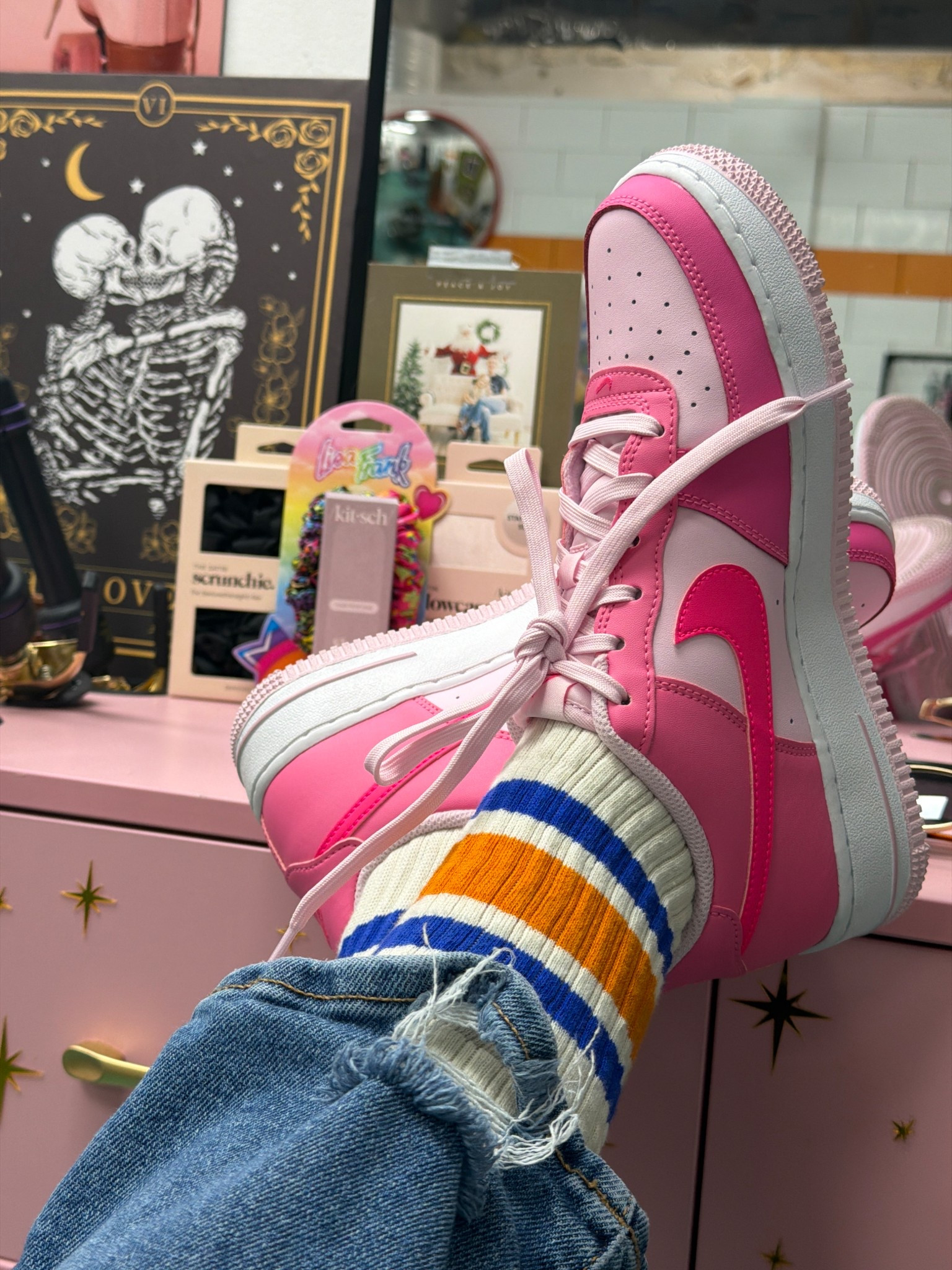 Here’s your sign to get into your sneaker game

#LTKootd #LTKmomlife #LTKOver40