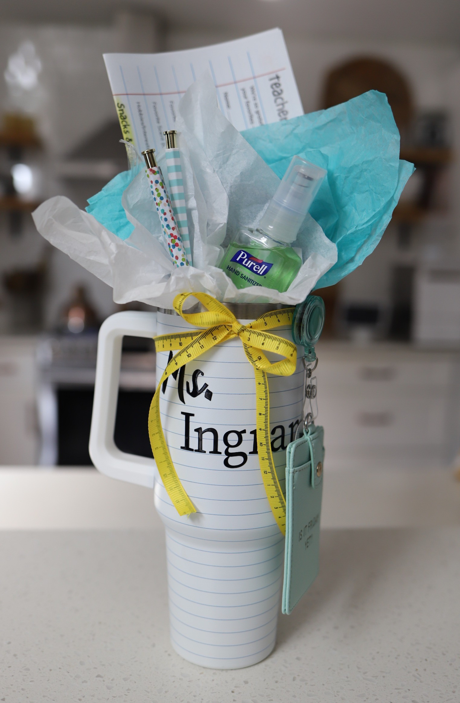 Teacher gifting ideas they'll actually love!!! And grab our teacher favorites questionnaire on the blog! 

#LTKSeasonal #LTKFamily #LTKKids