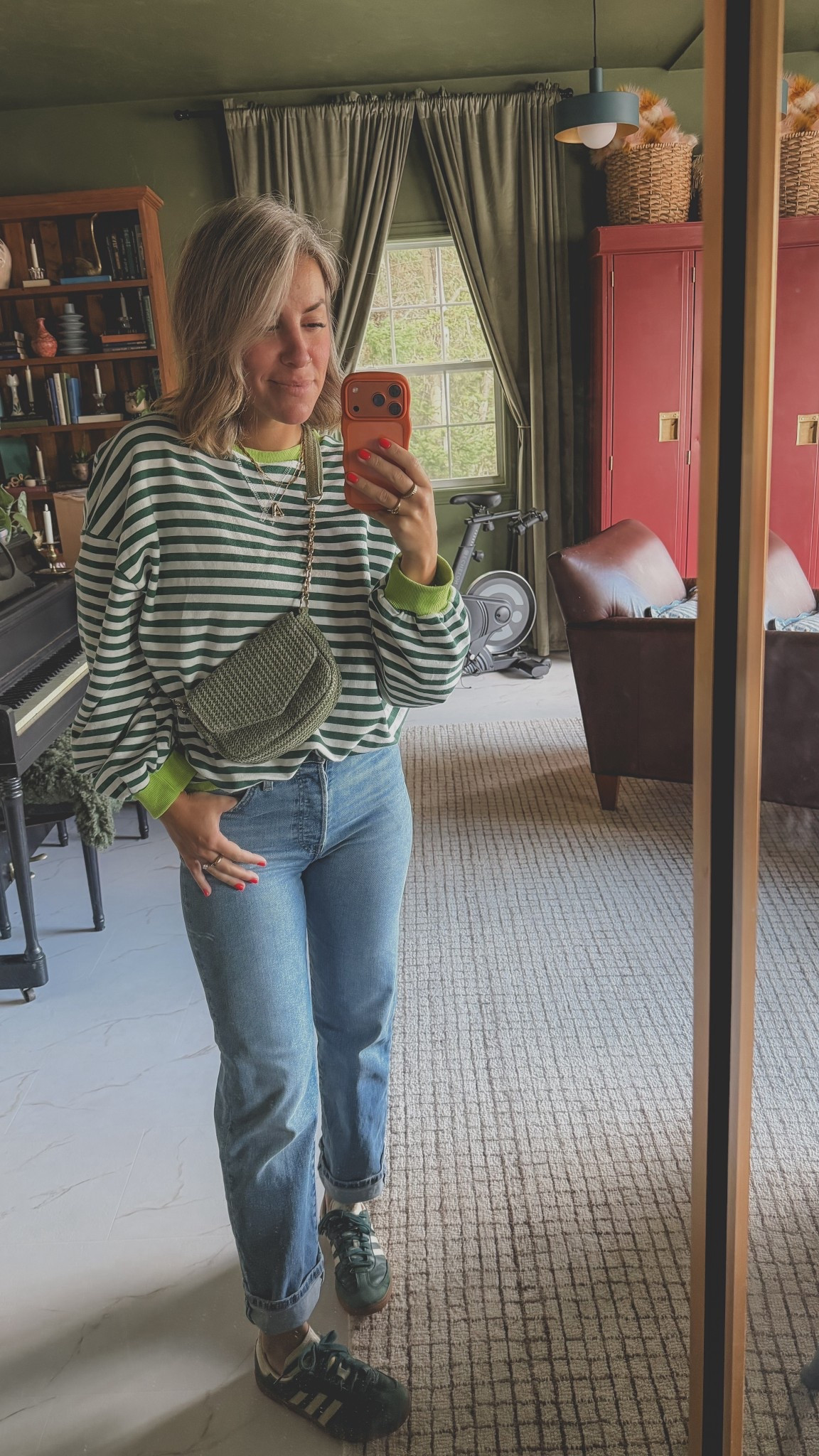 green on green on green 

one of my go to pairs of jeans & favorite footwear for the win. 

Purse is thrifted 👜

#LTKcanada #LTKstyletip #LTKjeans