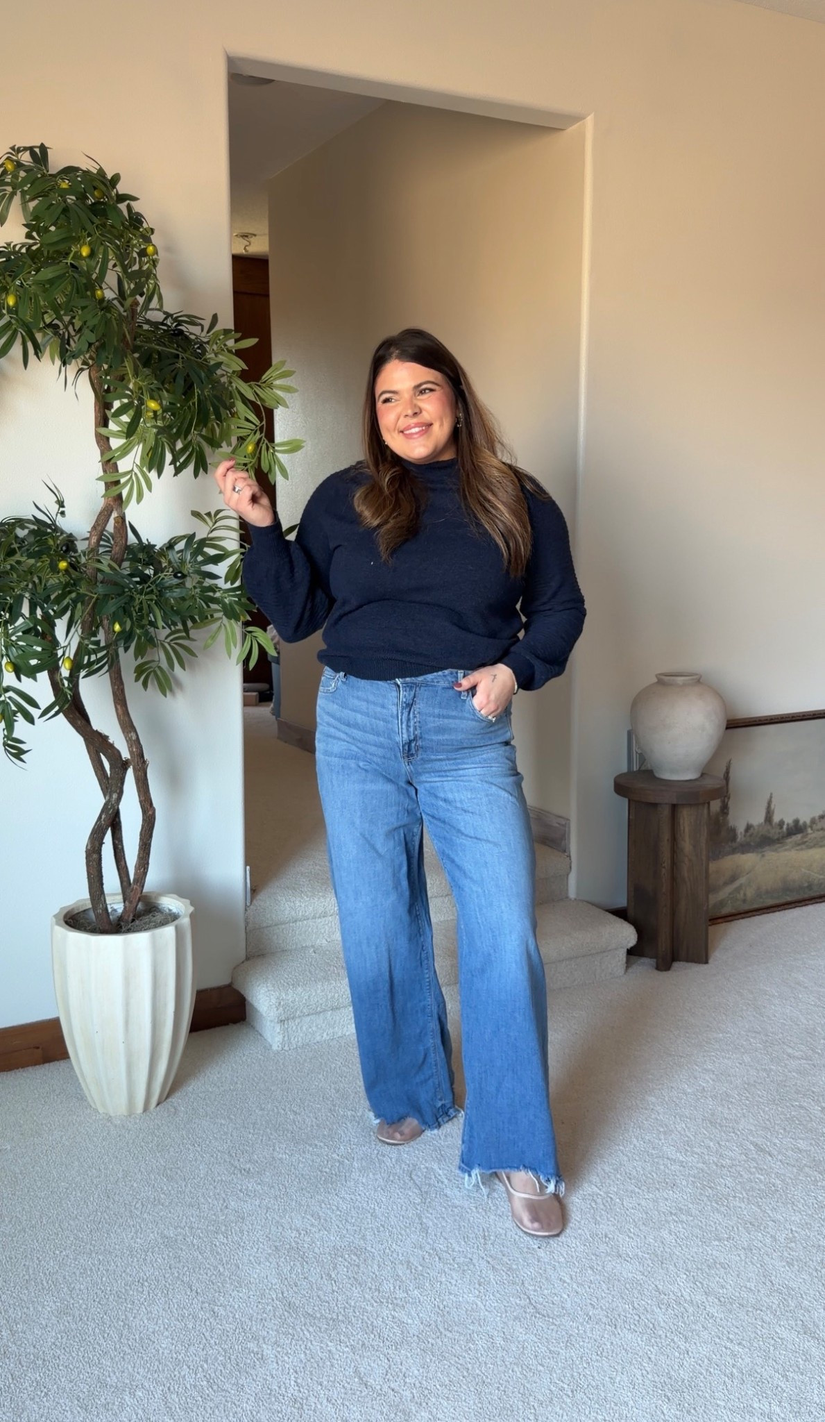 And they’re 30% off rn!!!!! 🏃‍♀️ SHOUTOUT TO American Eagle for supporting the THICK TUMMY GIRLS 👏🏼 

#jeans #midsize #size14 work outfit, spring outfit, teacher outfit

#ltkmidsize #ltkfindsunder50 #ltksalealert

