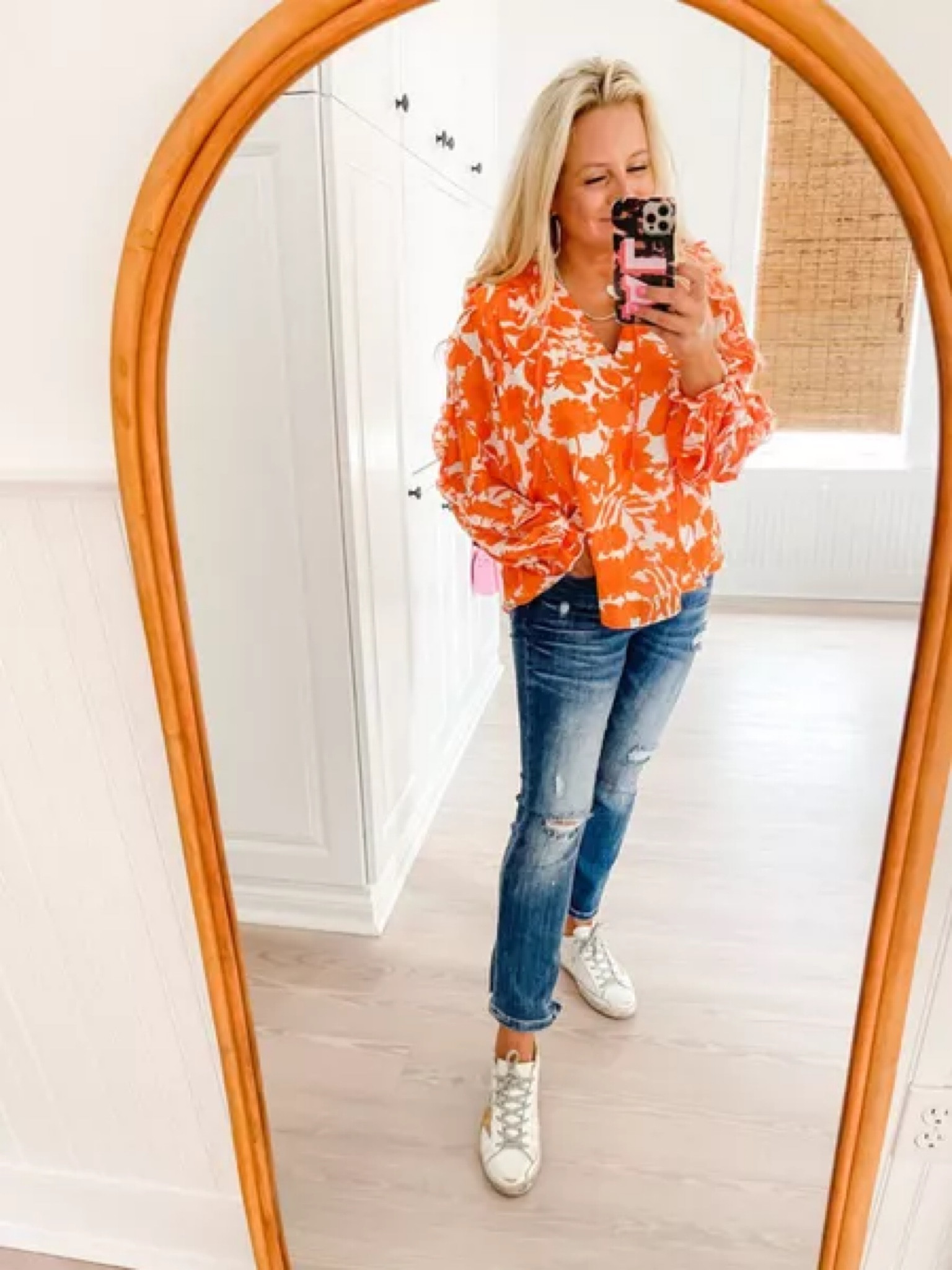 Cute floral Avara top, style “Renee”. The bright orange is a great pop of color. Isn’t it so cute?! Wearing a size small.

#LTKfit #LTKstyletip #LTKSeasonal