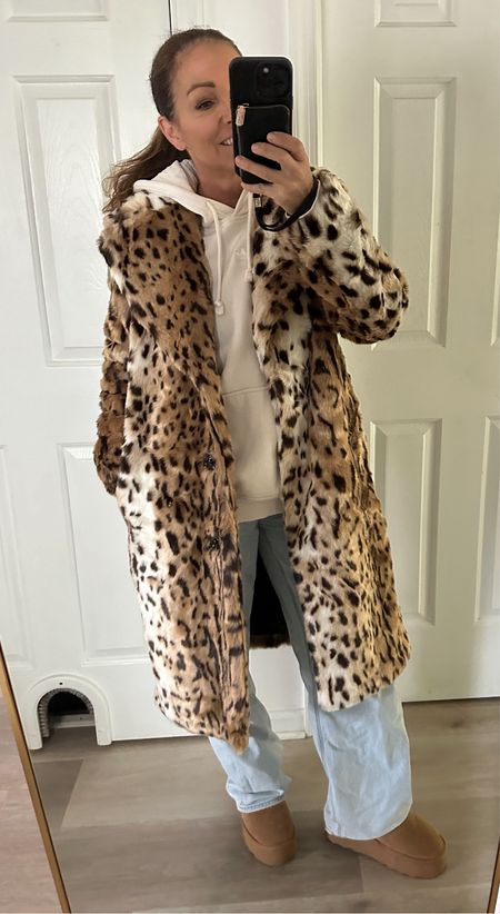 Only three of these leopard coats left on major sale. Buy it for next cold season because it’s such a great deal | leopard print jacket | faux fur leopard 

#LTKover40 #LTKsalealert #LTKstyletip