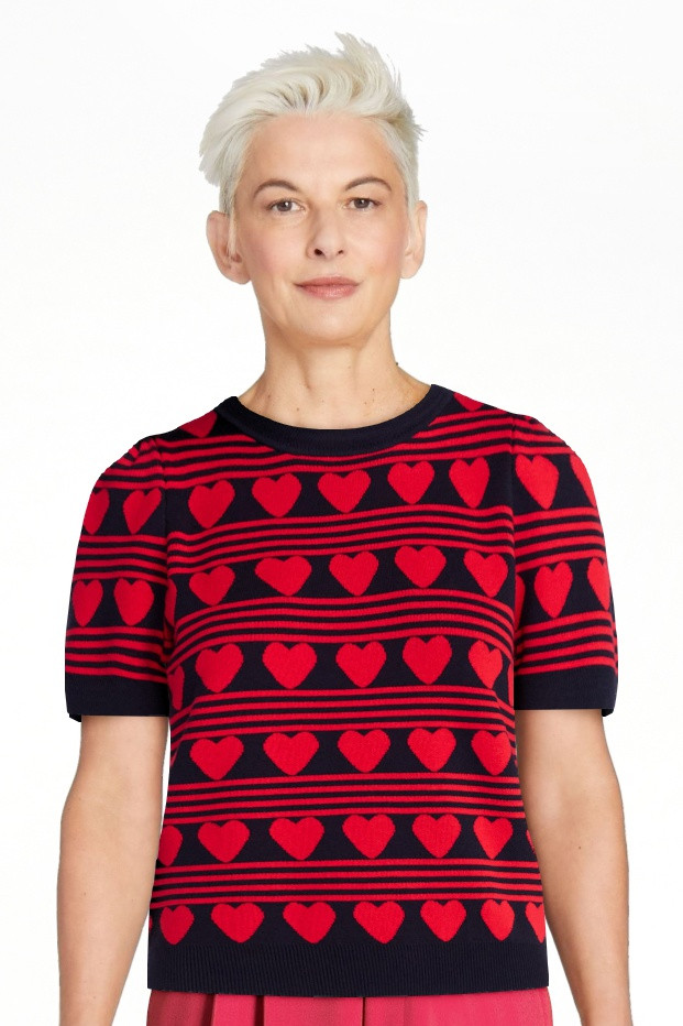 Free Assembly Women's and Women's Plus Cozy Yarn Shrunken Sweater Tee with Short Sleeves, Solid &... | Walmart (US)