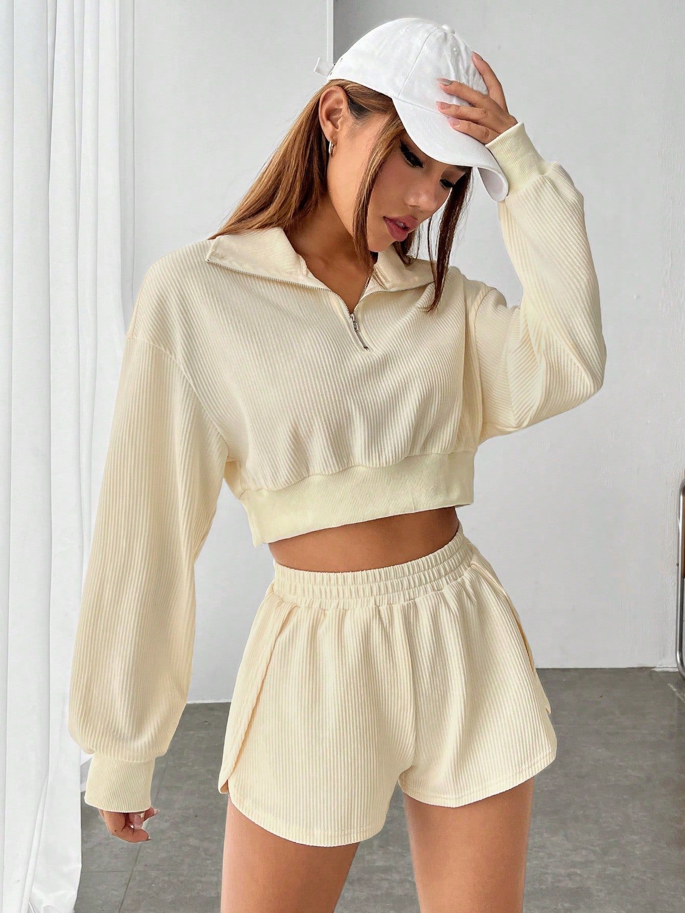 SHEIN EZwear Half Zip Drop Shoulder Crop Sweatshirt & Shorts | SHEIN