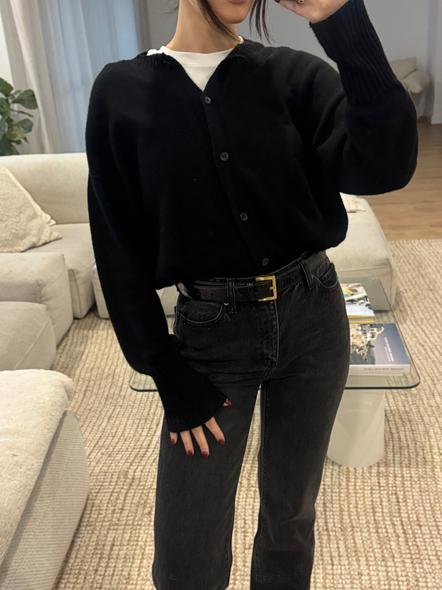 Ootd! 24 in the jeans, and a small top and a 0 in the cardi

#LTKaustralia #LTKwinter