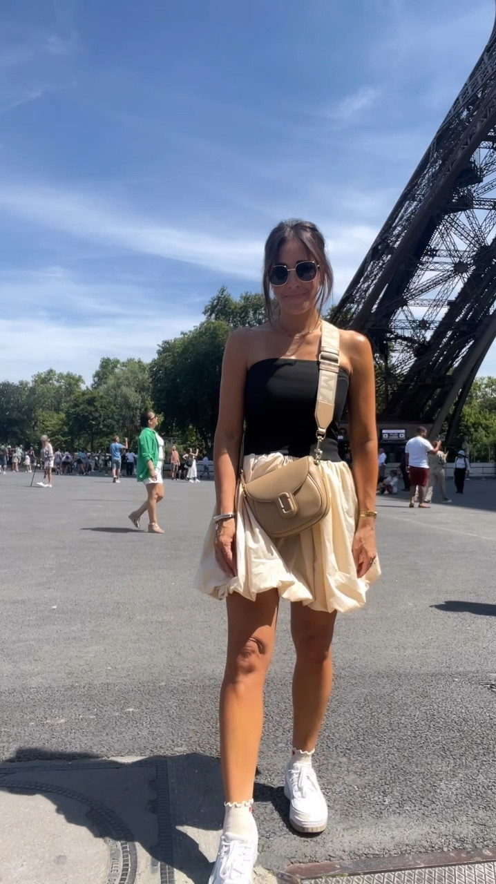 Dress: wearing small 