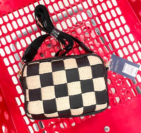 Checkered crossbody bag 

#LTKstyletip #LTKmidsize #LTKitbag
