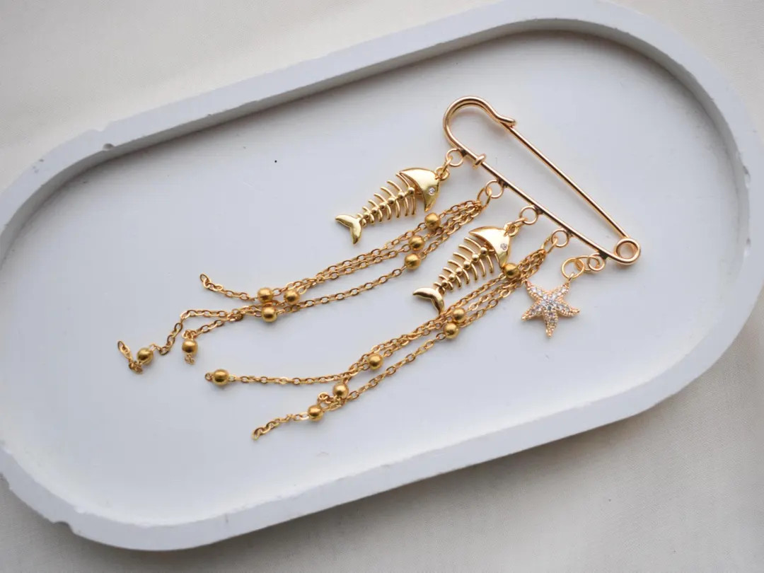 Gold Fish Skeleton Ocean Brooch With Chains and Charms - Etsy | Etsy (US)