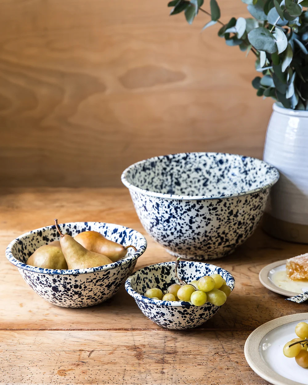 Spatter Enamelware Bowl | Farmhouse Pottery