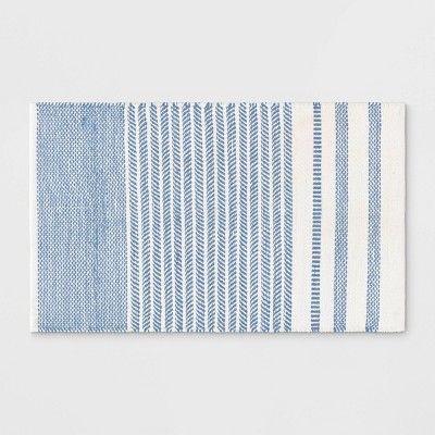 Patterned Accent Rug Blue/White - Pillowfort™ | Target