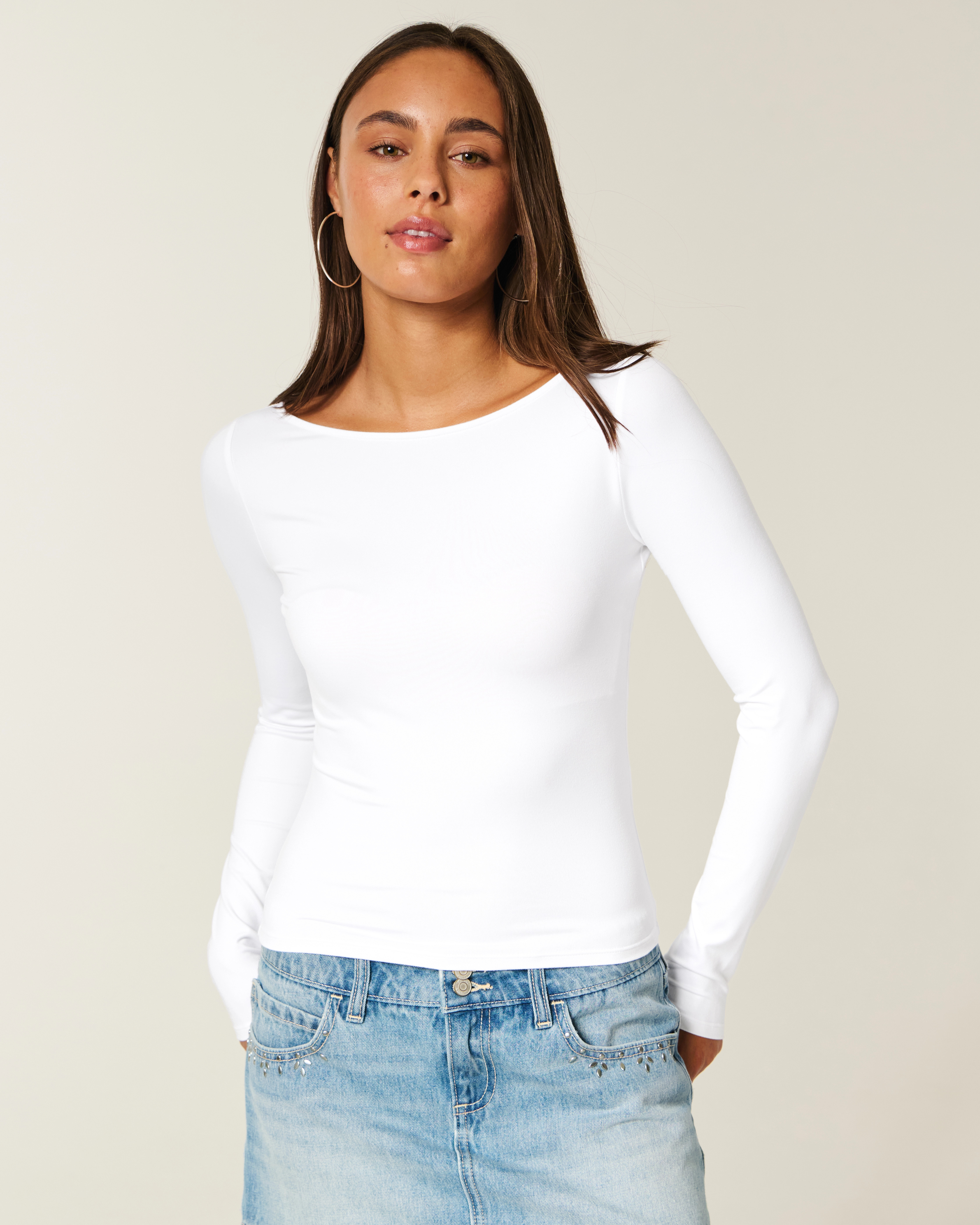 Long-Sleeve Seamless Fabric Slash-Neck Top | Hollister (US)