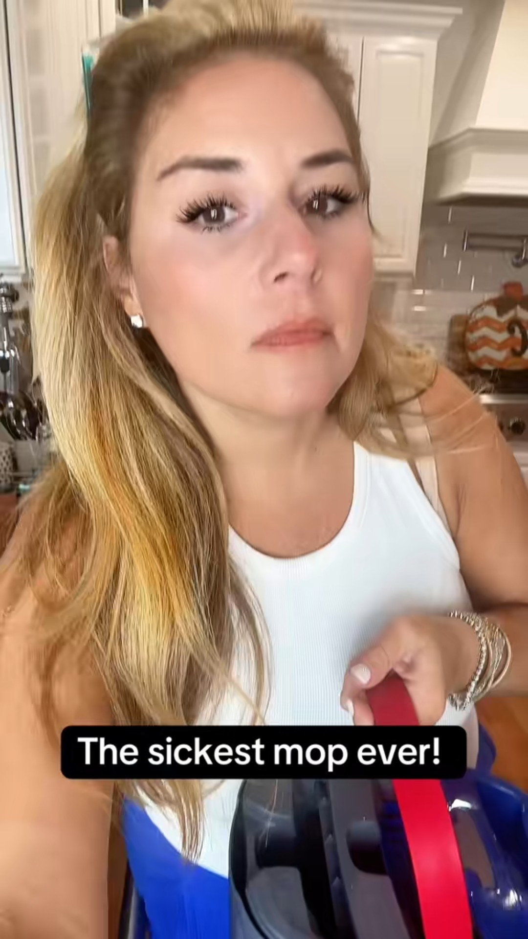 ✨WOW what a life-changing mop!!✨
If I could design a mop myself—this would be it 😍 I’ve seriously been searching forever for something like this! Don’t walk… RUN 🏃‍♀️💨 and grab one!
It’s totally changed how (and how often 😂) I clean. I’m constantly pulling it out because it’s THAT easy!
🧽 O-Cedar Flat Mop = game changer 🙌

#OCedar #CleanTok #MomHack #AmazonFinds #CleaningMotivation #HomeMustHaves #TidyHome #TikTokMadeMeBuyIt #CleanWithMe #FYP

#LTKHome #LTKMidsize #LTKOver40