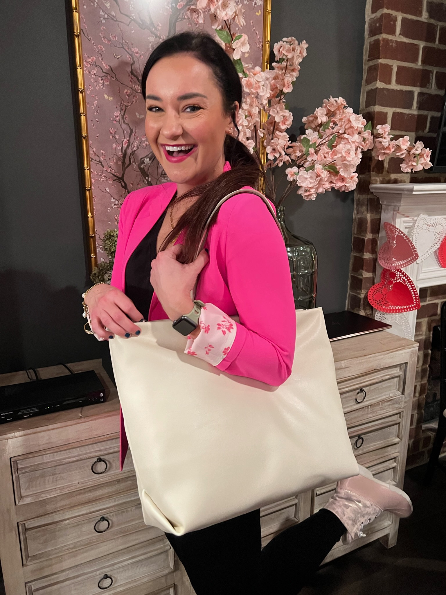 Valentine’s Day // Valentines Day Outfit // Work Outfit // Jeans // sperry duck boots // pink blazer // date night // sequin nyc jewelry — code HEATHER20 for 20% off

#LTKFind #LTKunder100 #LTKstyletip