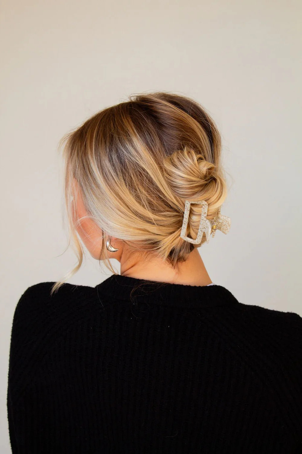 Speckled Rectangle Claw Clip | Shop Andi