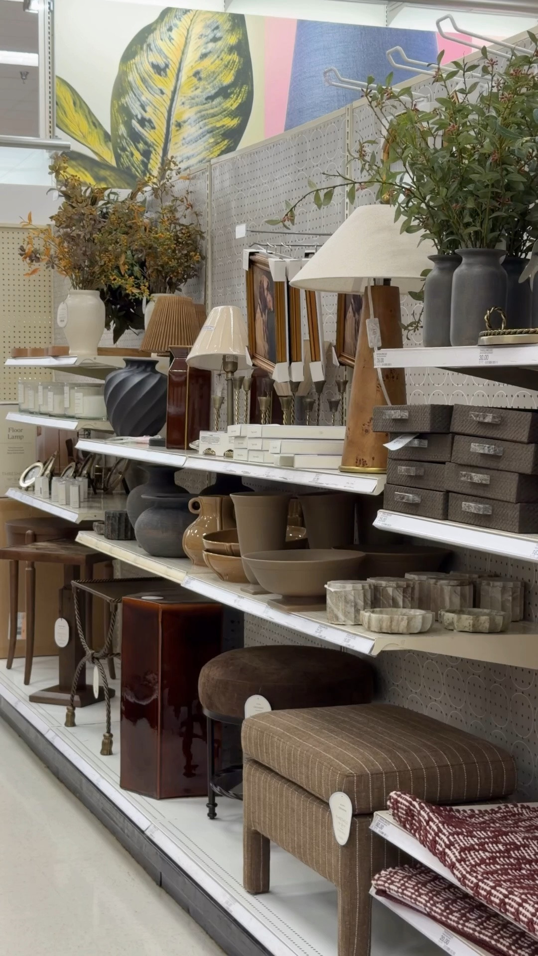 new @Target home decor is giving designer on a budget 😍

#homedecor #targetdecor #targethome #studiomcgee

#LTKSaleAlert #LTKSeasonal #LTKHome