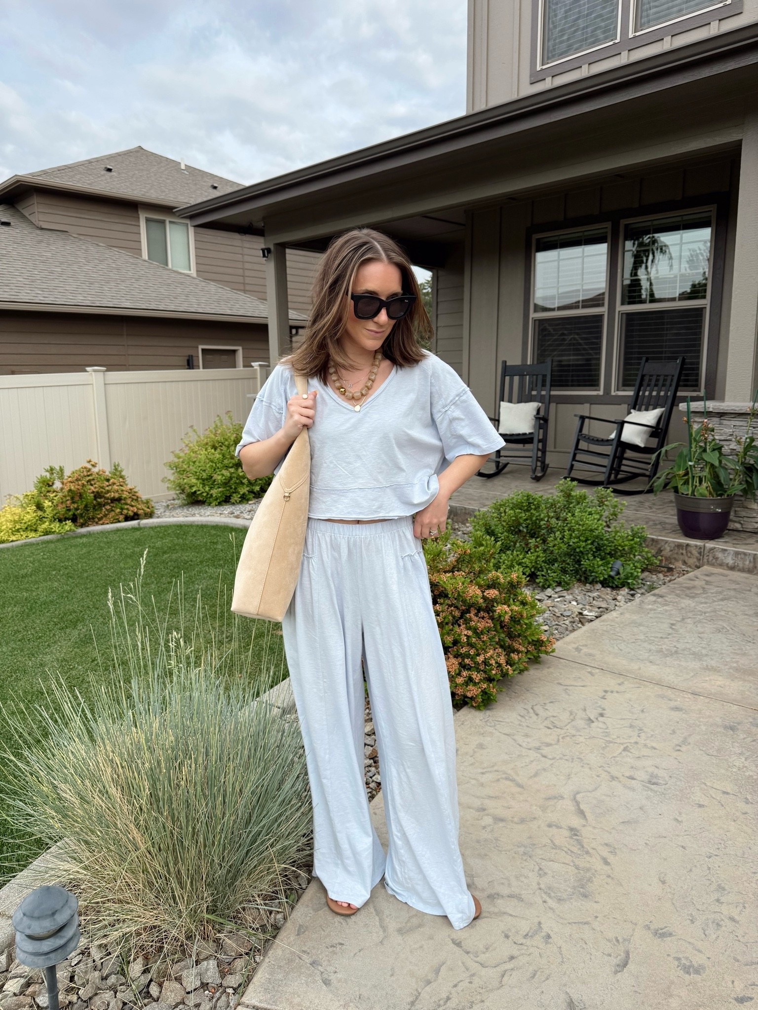 Today’s ootd🤍 the comfiest set ever! Wearing a small top and small bottoms

Loungewear, matching set, summer style, summer outfit, aerie finds