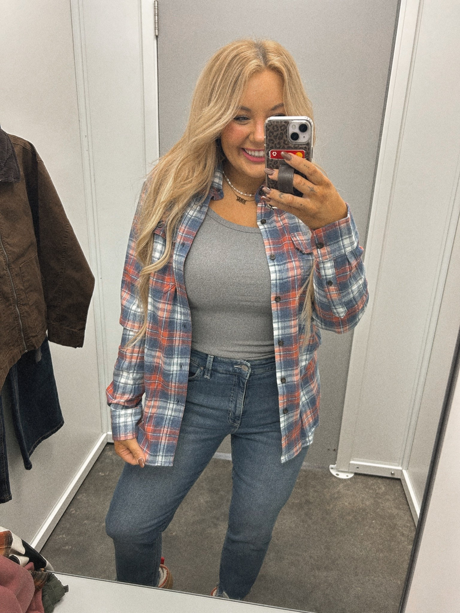 Love this color in the men’s flannels at Walmart!!! 😍🍁 

#LTKSeasonal #LTKMidsize #LTKFallSale