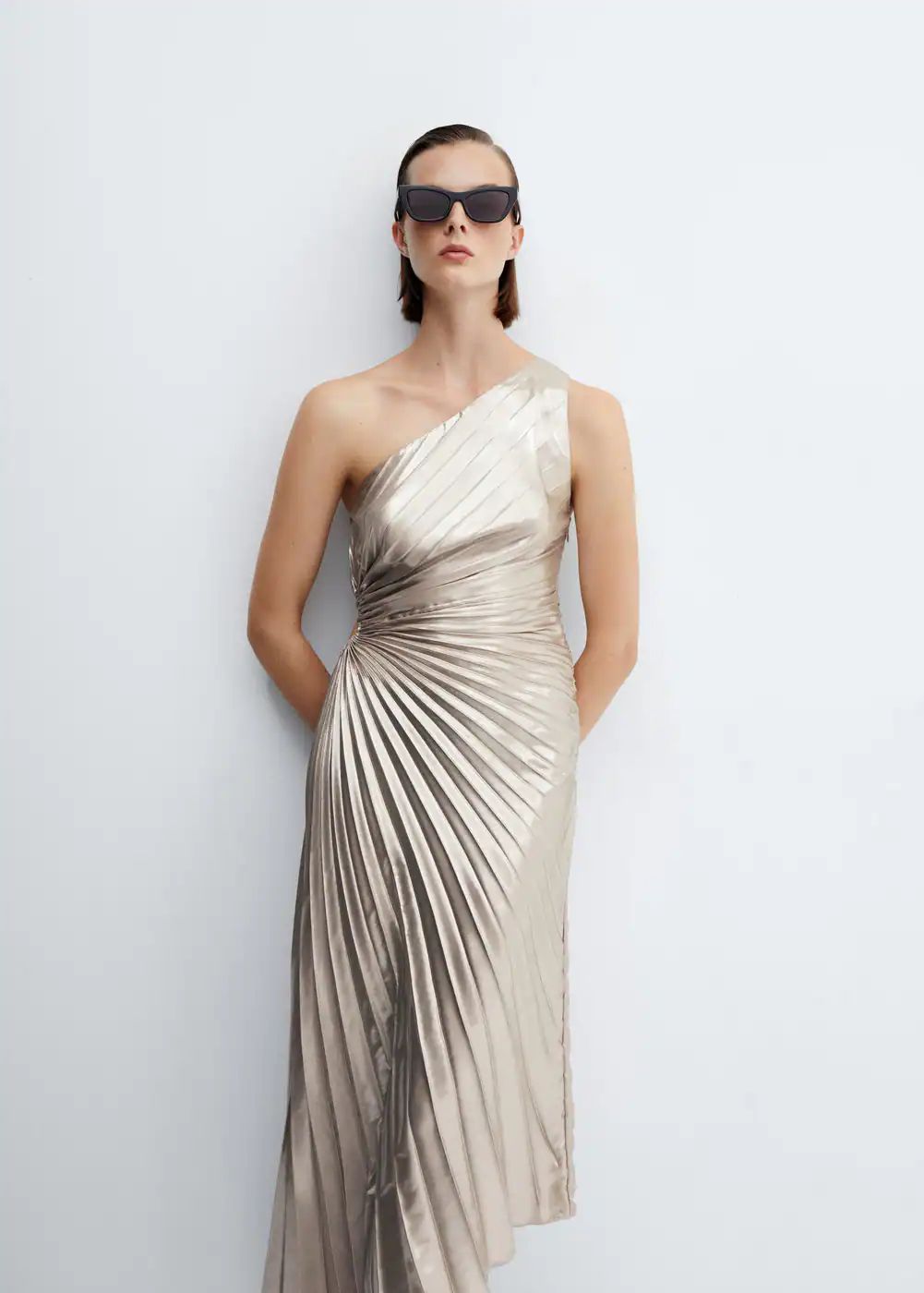 Asymmetrical pleated dress -  Women | Mango USA | MANGO (US)
