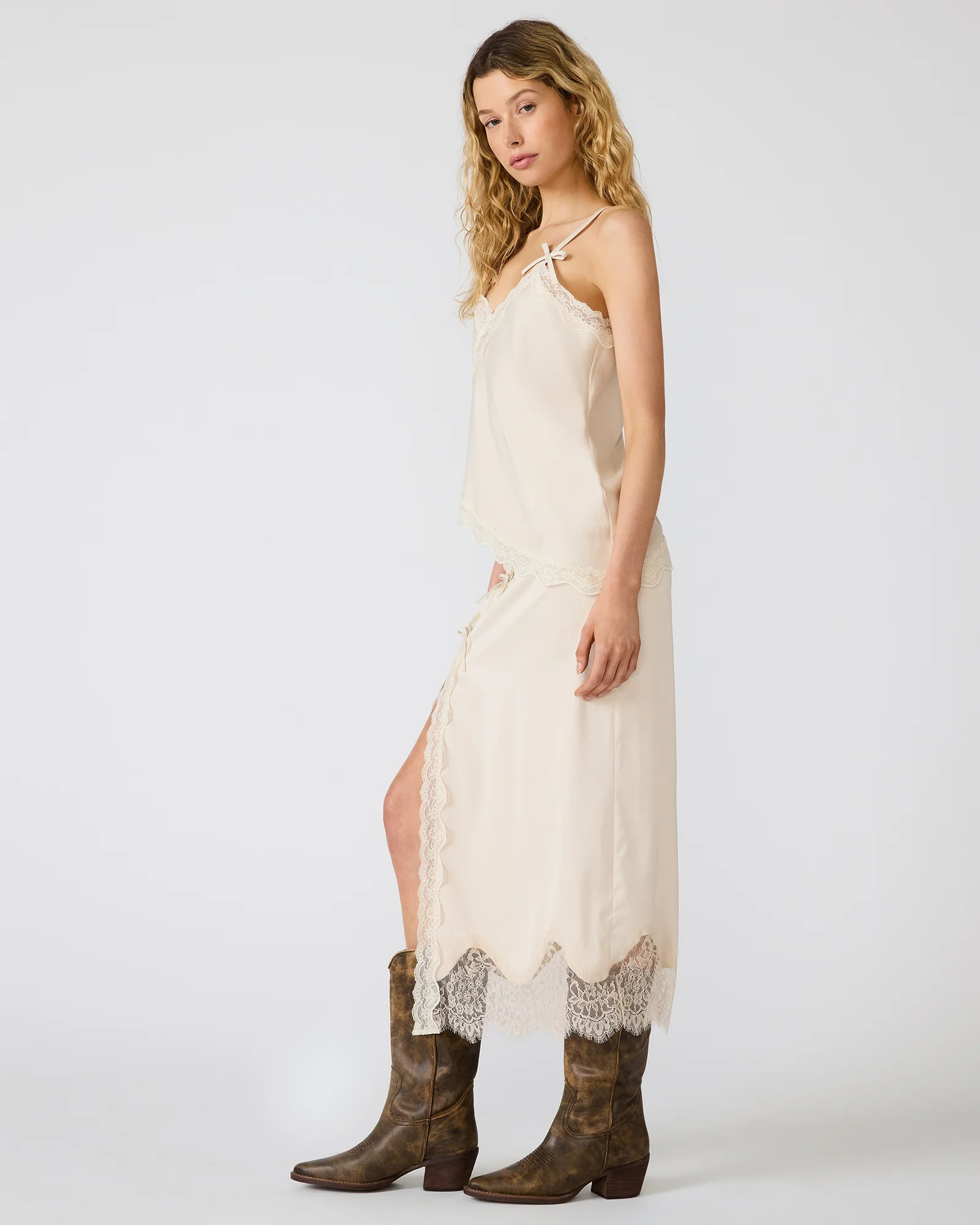 LAKELY Ivory Lace Detail Asymmetrical Women's Top | Steve Madden (US)