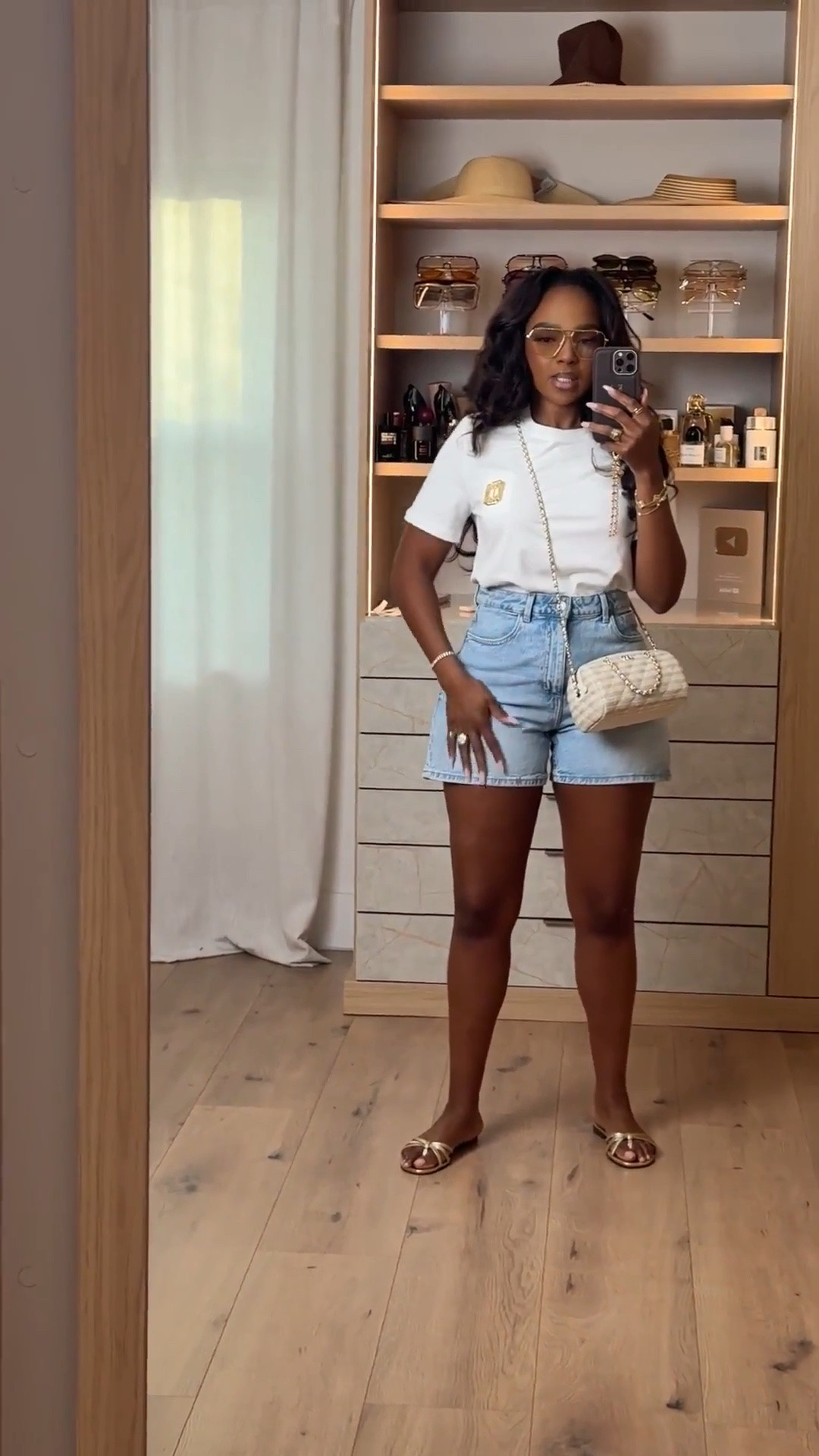 Hi Babes!

A classic white tee and denim shorts will never go out of style 🤍 This is one of those effortless summer outfits that always works. The structured tee, light wash denim, metallic sandals, and quilted mini bag give it that elevated casual look while still feeling comfortable enough for everyday wear.

I love outfits like this because every piece can be styled dozens of different ways. The cost per wear on basics like these drops with every outfit, making them some of the smartest purchases in your wardrobe.

Perfect for:
• Running errands
• Weekend brunch
• Summer vacations
• Theme parks
• Casual lunch dates
• Everyday mom life
• Coffee runs

Everything is linked below 🤍

xx Kira | IG: KirasFashionFinds

34D - 27 - 40 • Size Small or 4

#LTKgrwm #LTKPetite #LTKootd