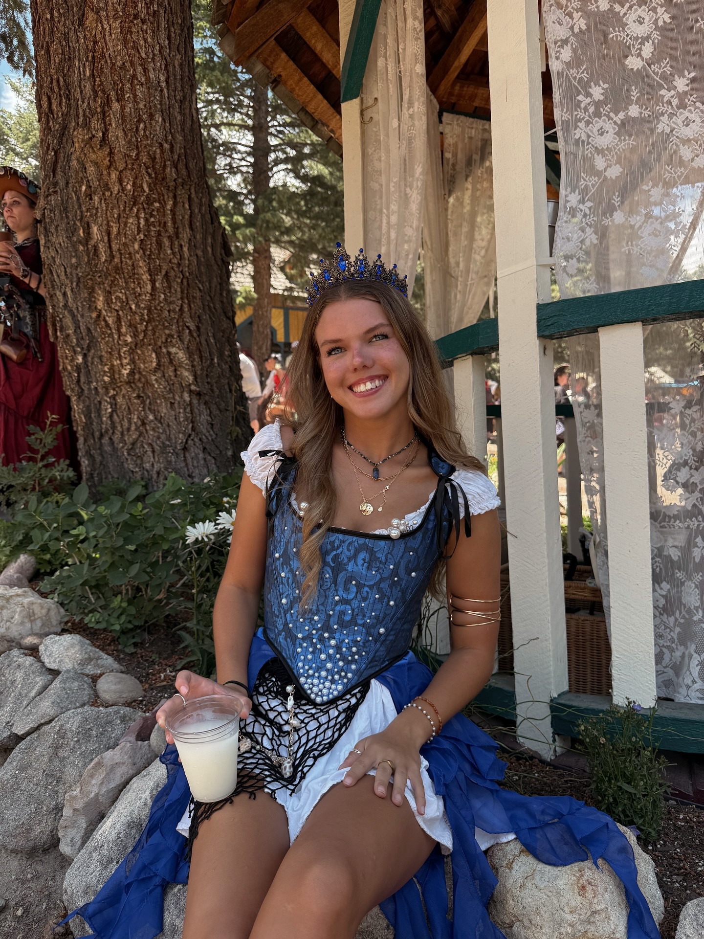 we have a problem and it’s medieval 🏰✨
