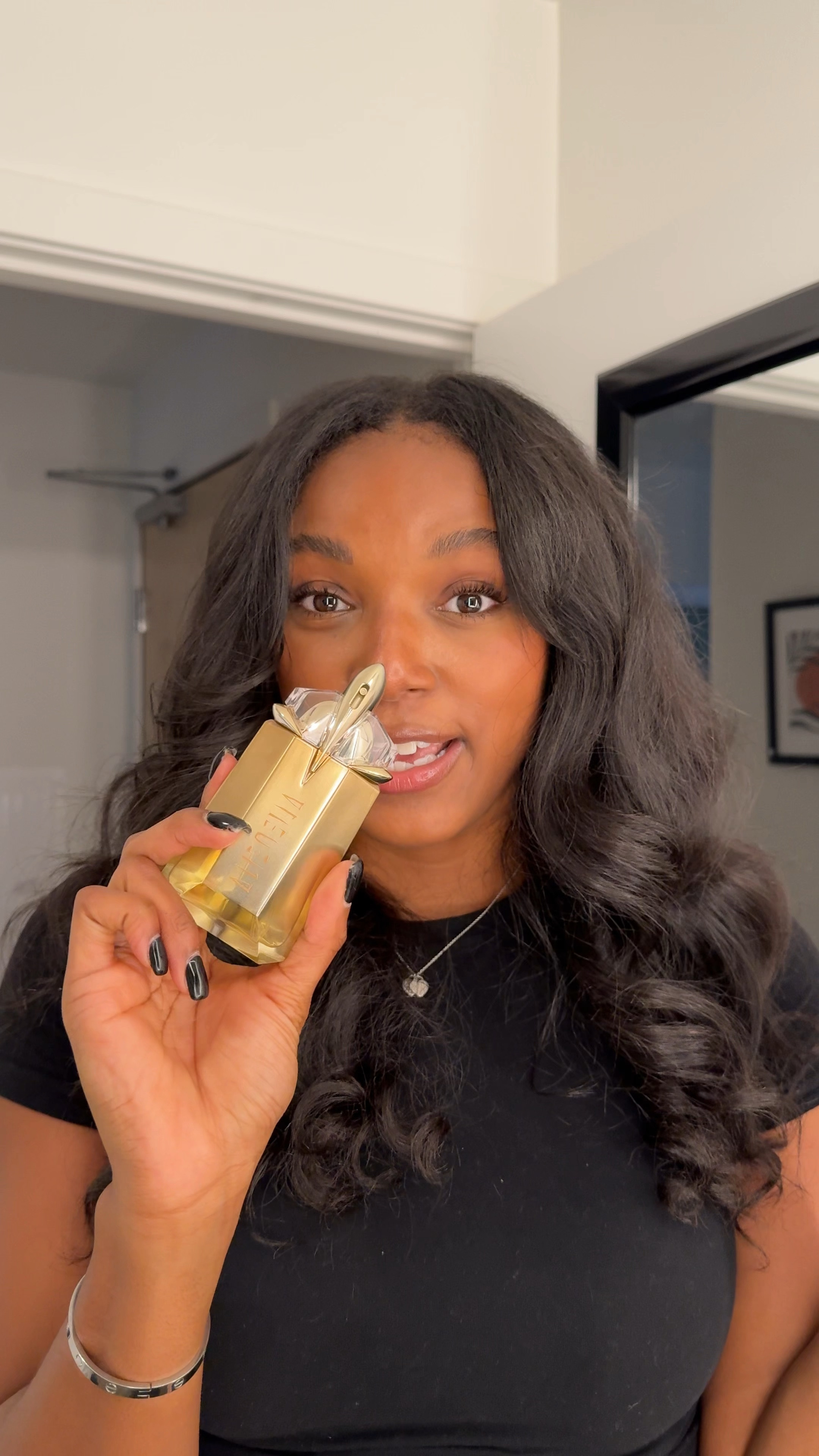 the perfect fall fragrance combo 👃🏾🙂‍↕️

#LTKVideo #LTKBeauty #LTKSeasonal