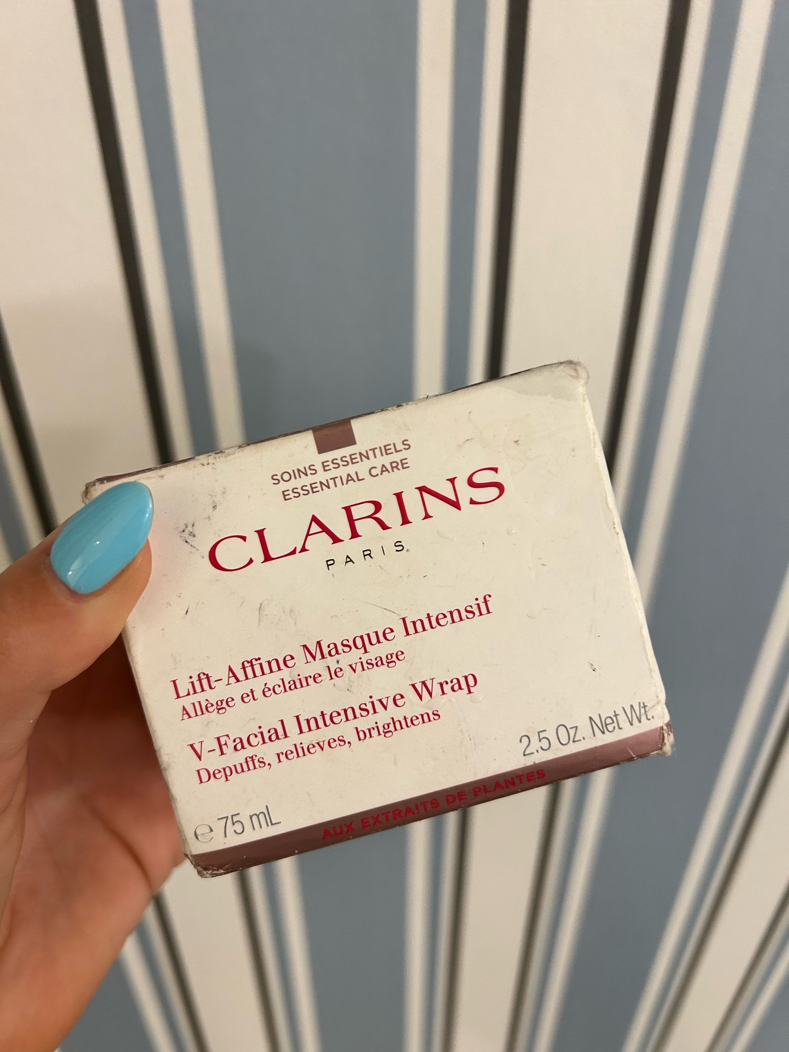 I never travel without this mask! So good for those mornings after you overindulge 😬🥴 helps to depuff your face!!👏🏻

#LTKover40 #LTKbeauty #LTKFind