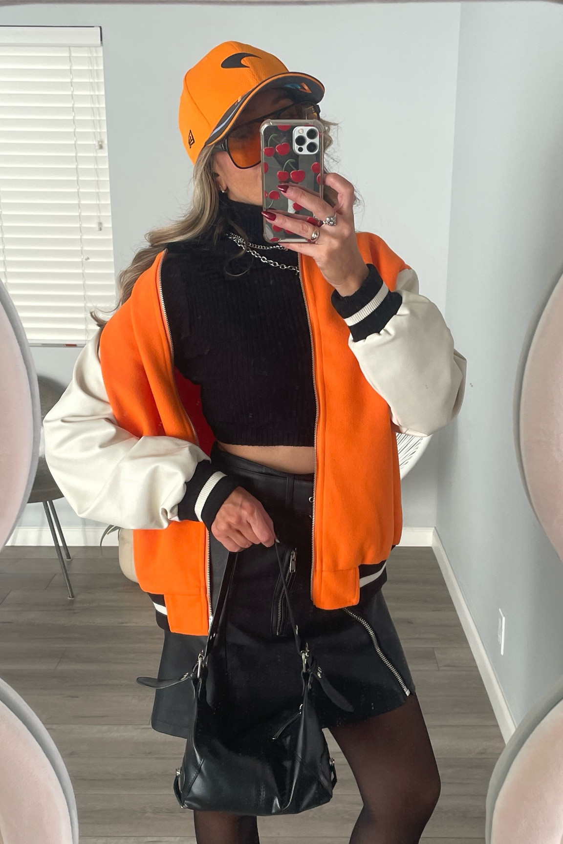 Las Vegas Grand Prix outfit idea. F1 Vegas outfits, McLaren racing, Vegas Grand Prix 

Wearing XS in the jacket. It Has an oversized fit!

#LTKU #LTKFindsUnder50 #LTKFindsUnder100