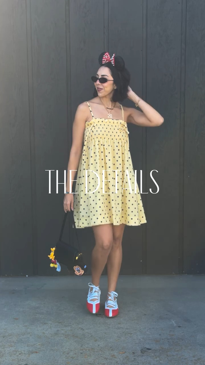 The Disney details ✨

Shoes @modatopeshoes #modatope 

#disney #disneystyle #disneyland #disneypic

#LTKootd #LTKgrwm #LTKFestival