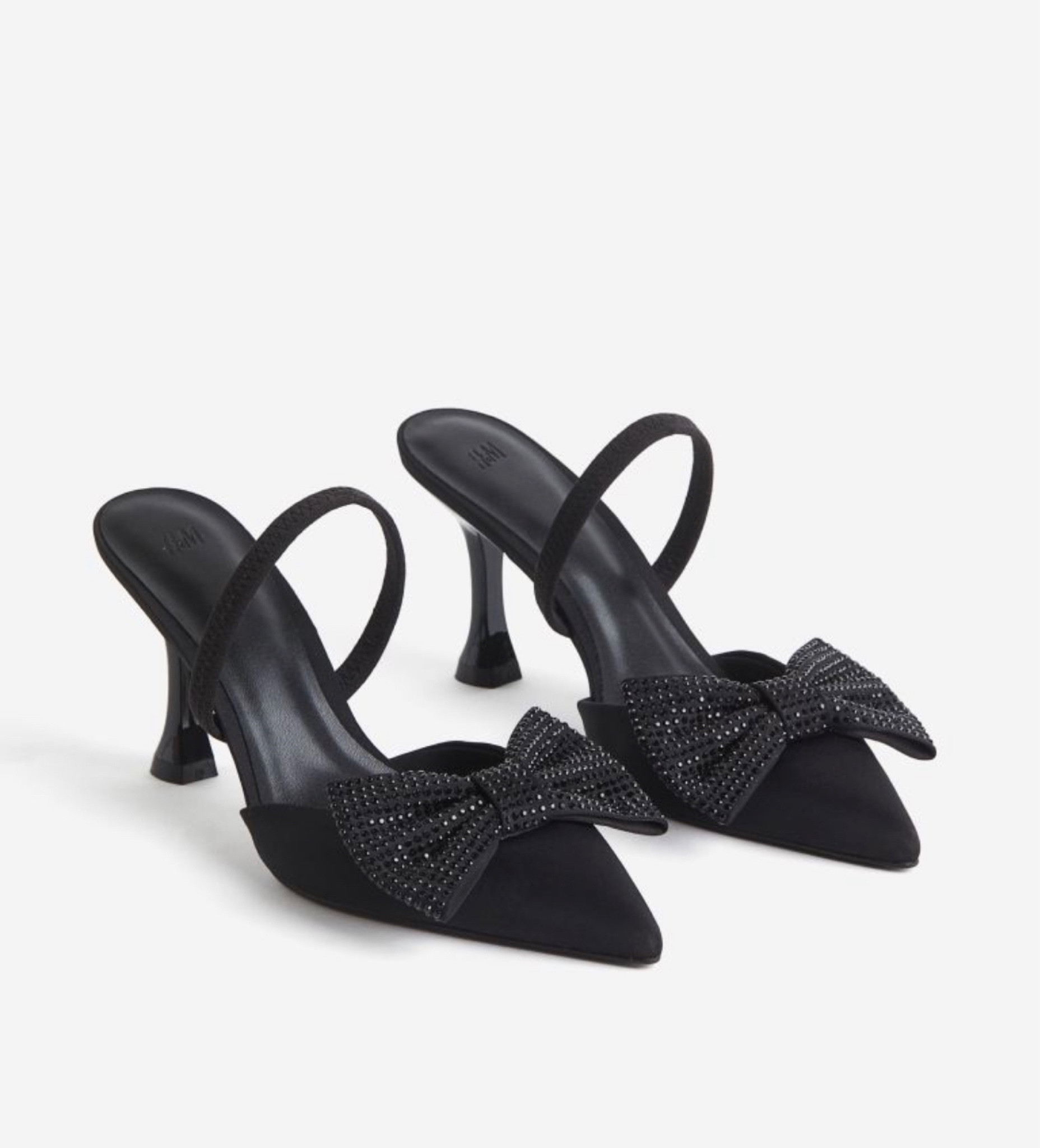 Cute holiday heels 

#LTKHoliday #LTKshoecrush #LTKSeasonal