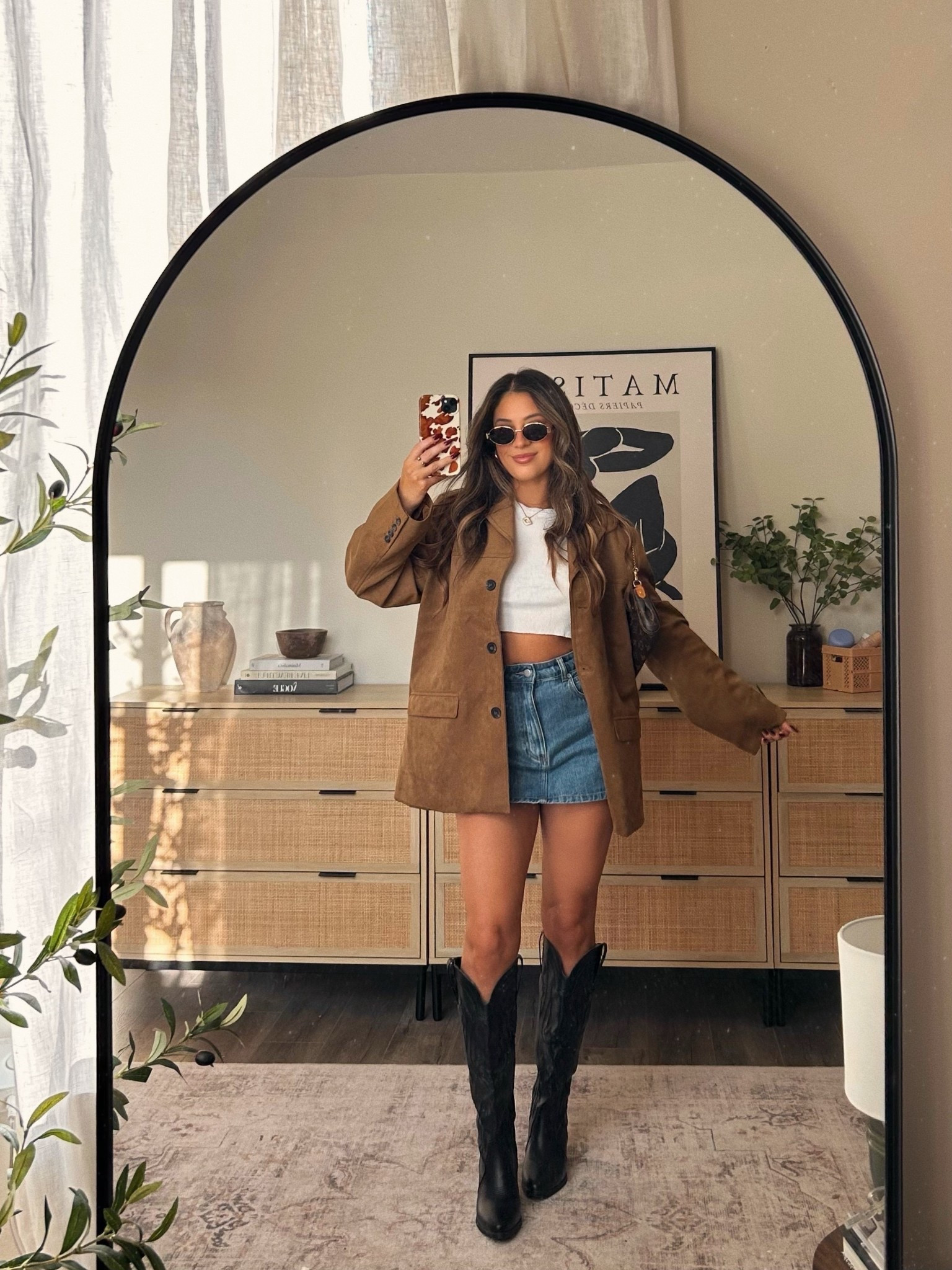 Black western boots 

#LTKStyleTip #LTKShoeCrush