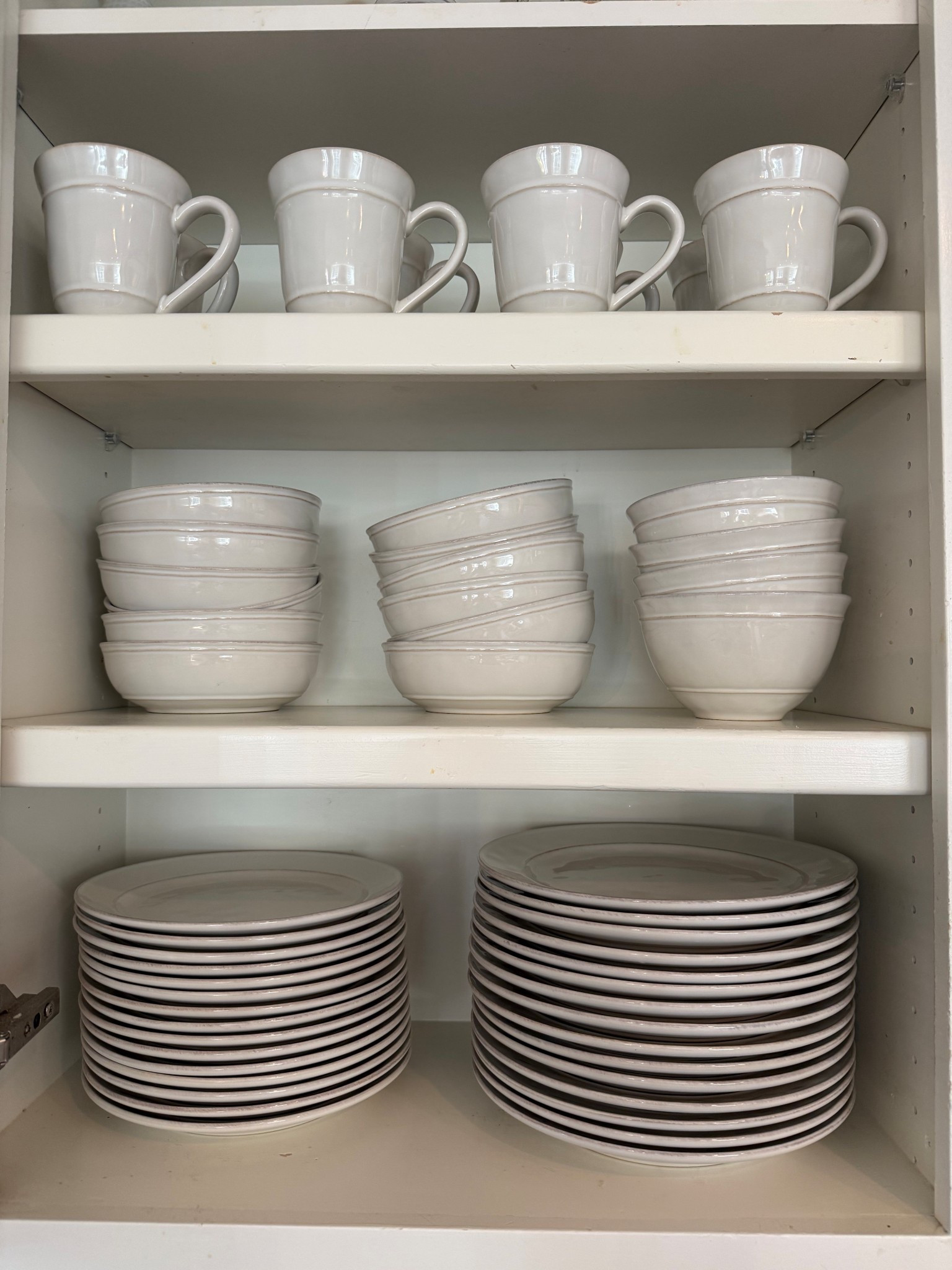 Upgraded our dishes and I’m obsessed 🩷

#LTKHome #LTKfoodie #LTKmomlife