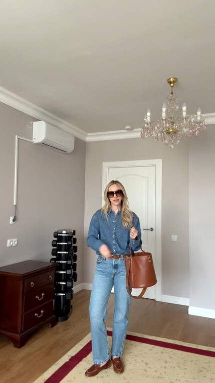 My denim shirt is on major sale!

All denim outfit, denim on denim, western denim shirt, leather loafers

#LTKSaleAlert #LTKSeasonal #LTKgrwm